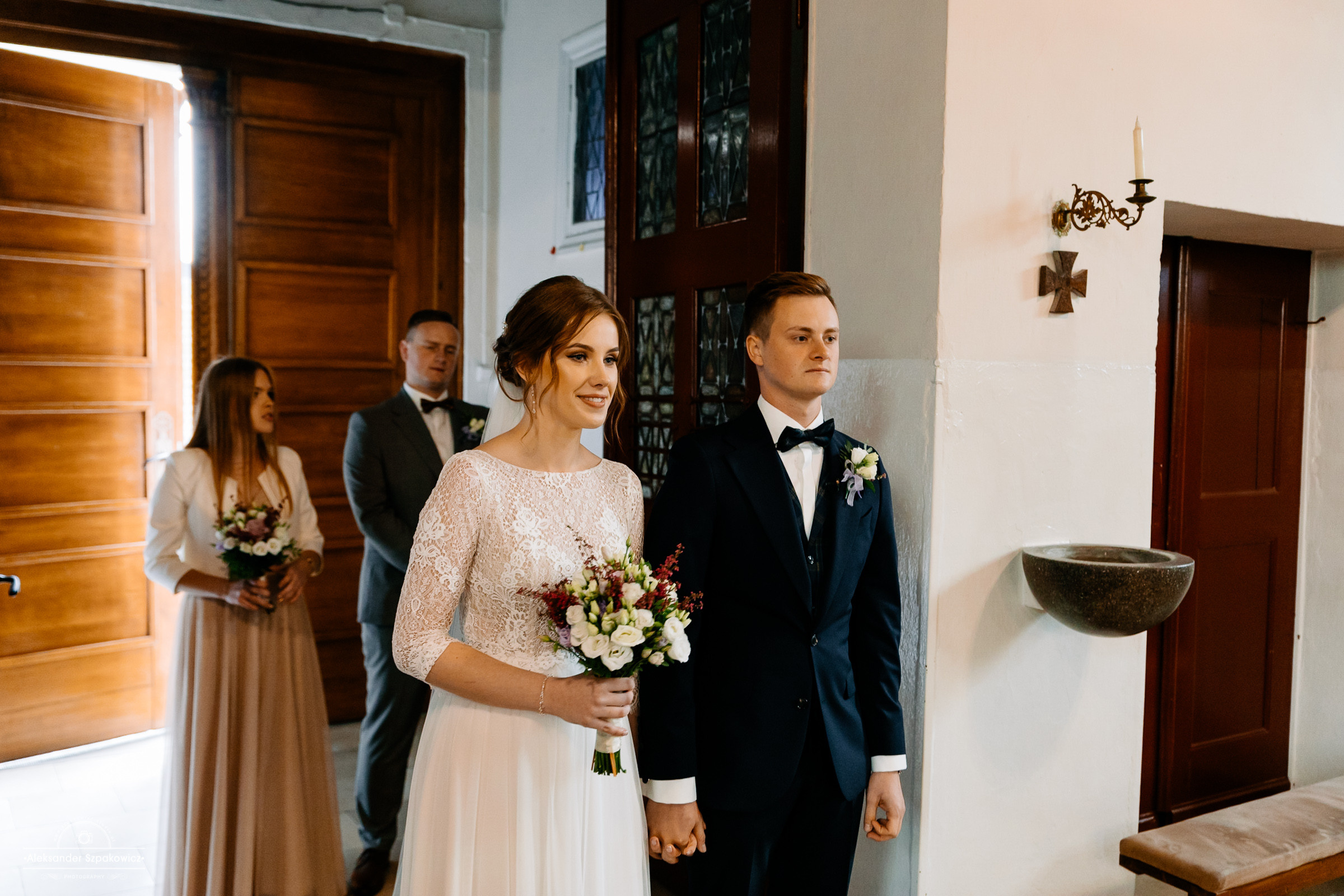 Ceremonia ślubna • Zdjęcia w kościele/USC. Fotograf Ślubny Warszawa - Sesje Biznesowe Rodzinne Eventy