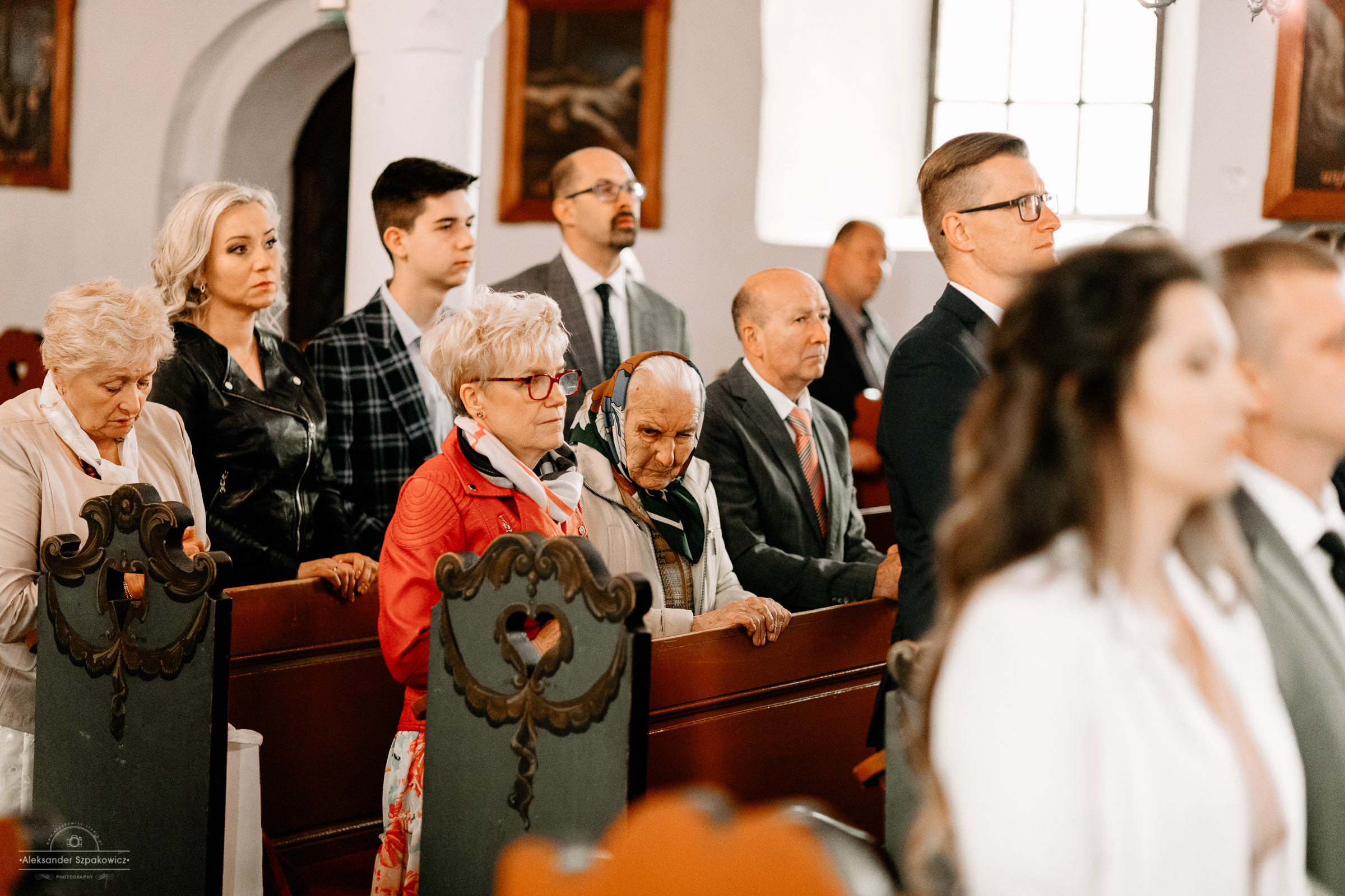 Ceremonia ślubna • Zdjęcia w kościele/USC. Fotograf Ślubny Warszawa - Sesje Biznesowe Rodzinne Eventy