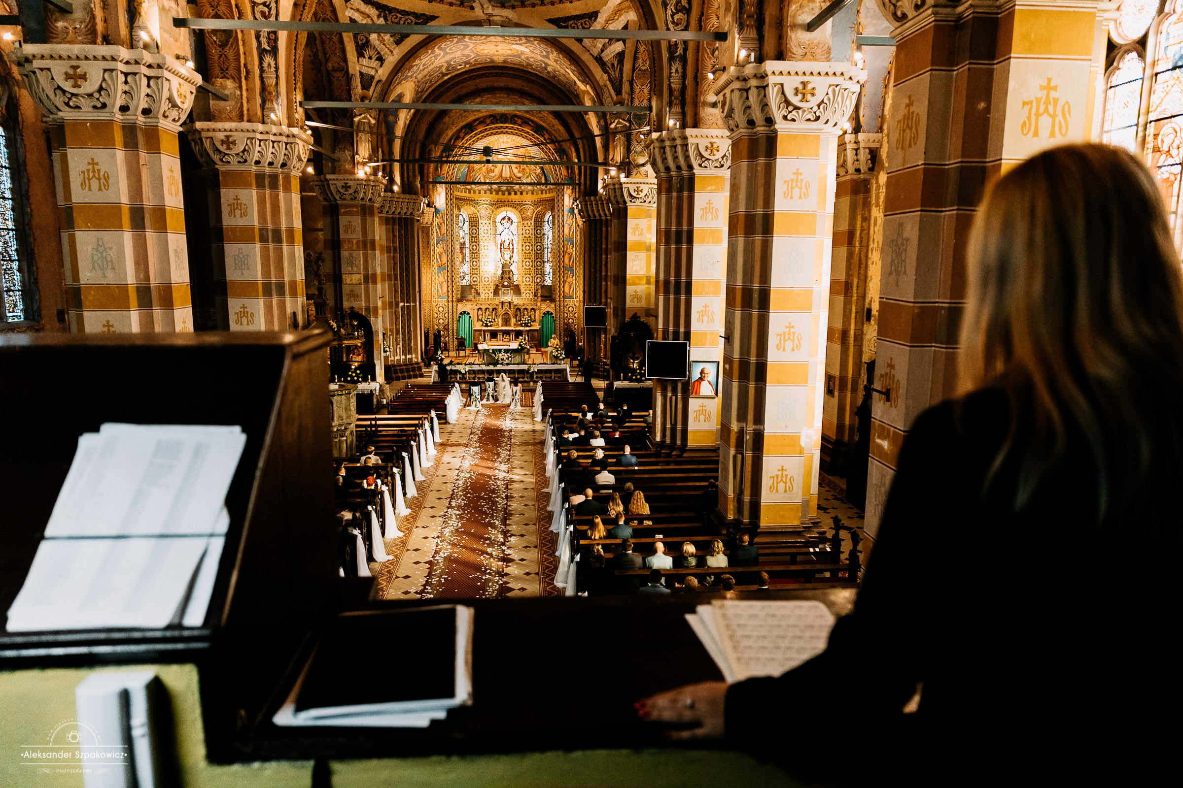 Ceremonia ślubna • Zdjęcia w kościele/USC. Fotograf Ślubny Warszawa - Sesje Biznesowe Rodzinne Eventy