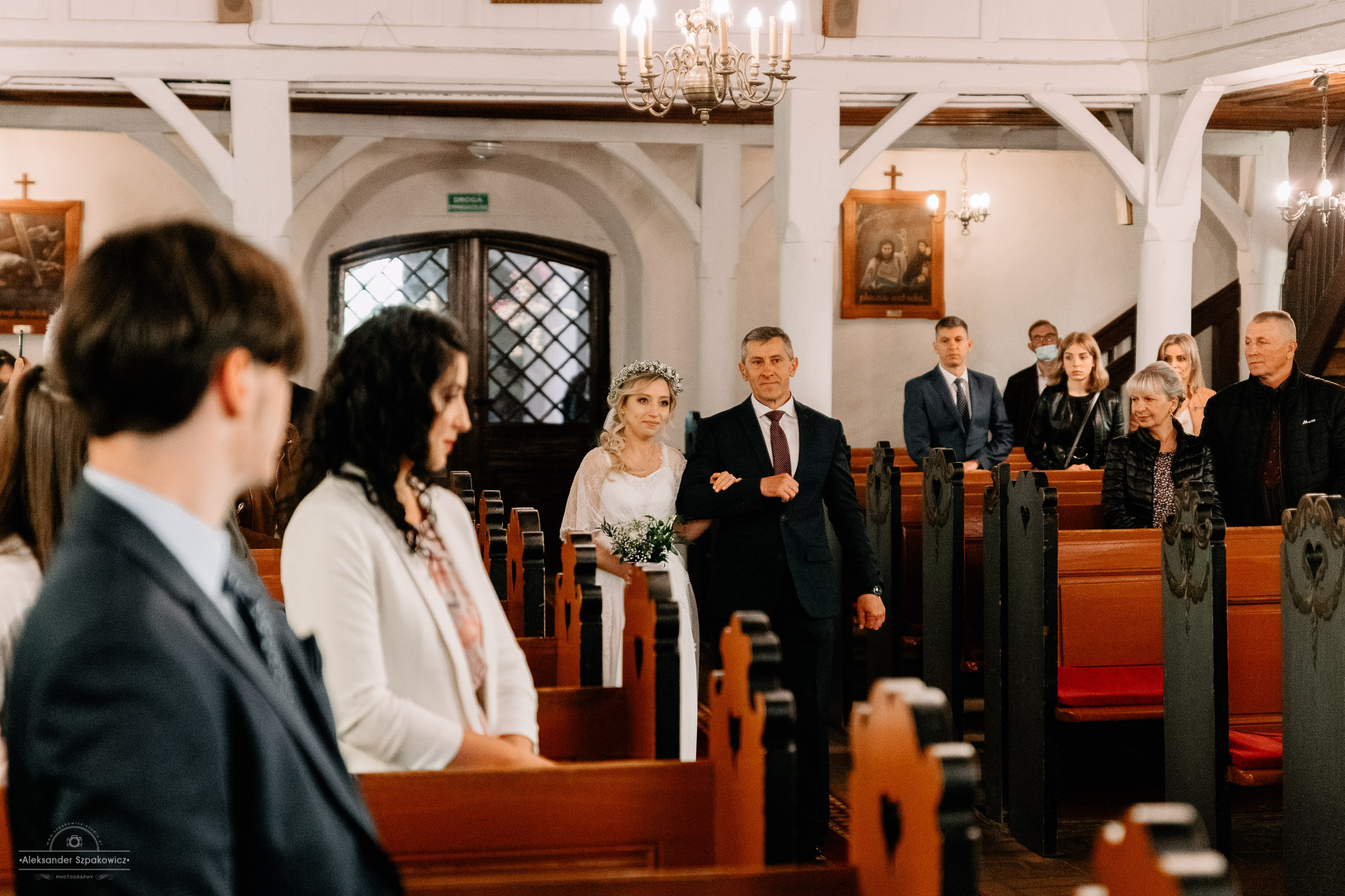 Ceremonia ślubna • Zdjęcia w kościele/USC. Fotograf Ślubny Warszawa - Sesje Biznesowe Rodzinne Eventy