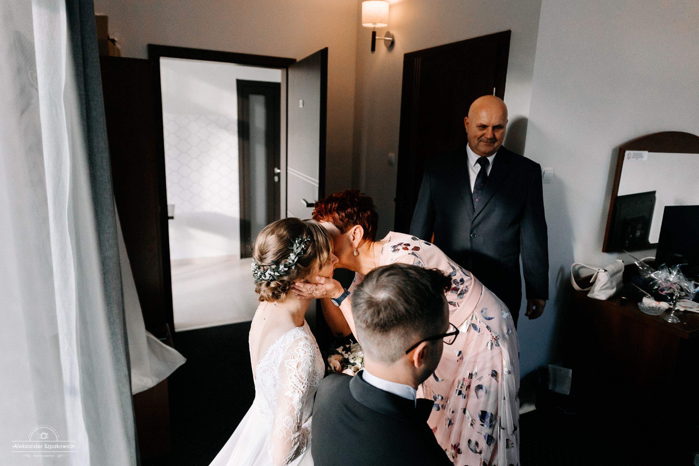 Zdjęcia ślubne z Przygotowań • Fotograf Trójmiasto. Fotograf Ślubny Warszawa - Sesje Biznesowe Rodzinne Eventy