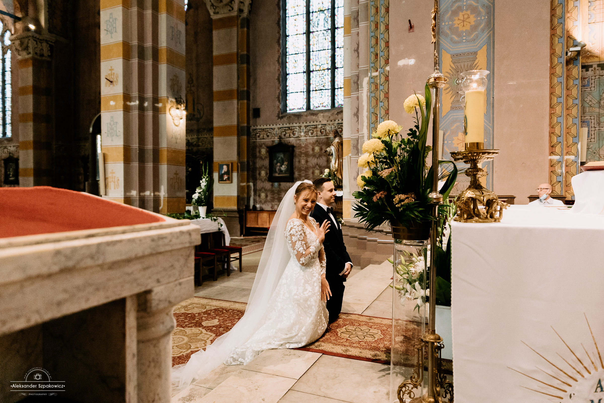 Ceremonia ślubna • Zdjęcia w kościele/USC. Fotograf Ślubny Warszawa - Sesje Biznesowe Rodzinne Eventy
