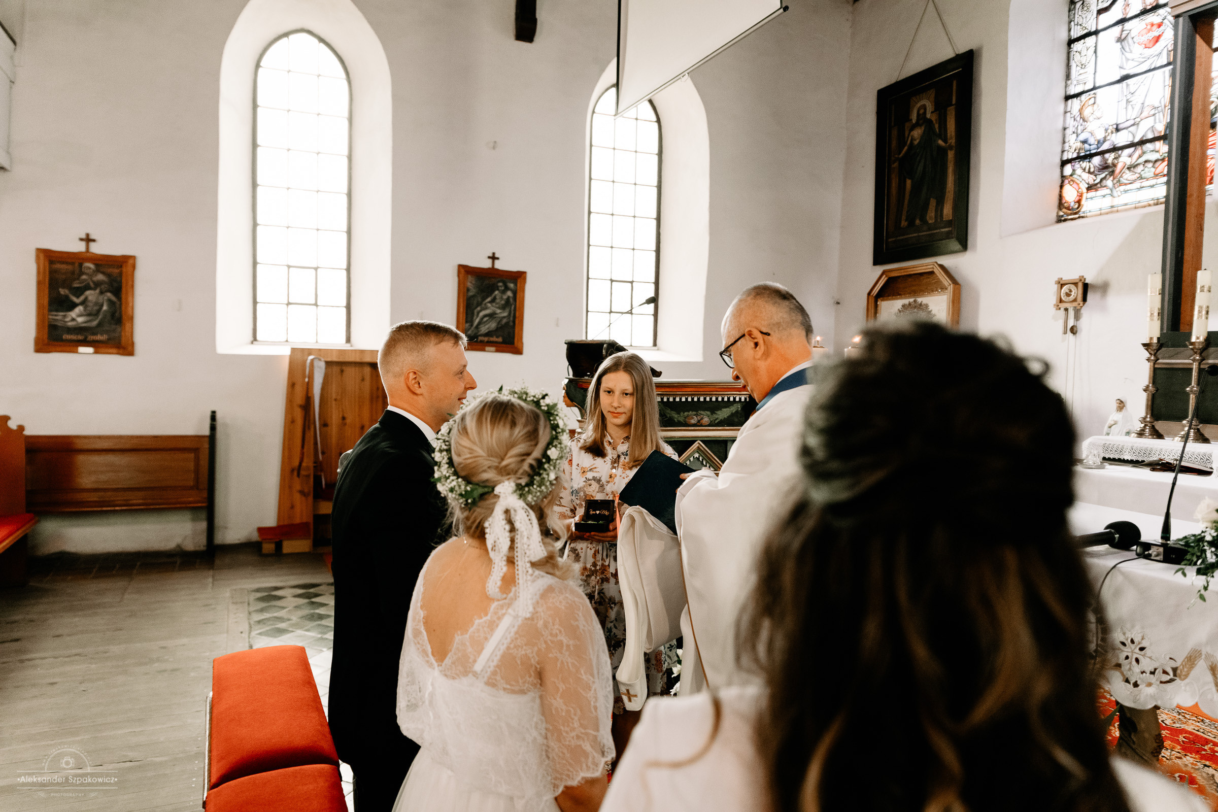 Ceremonia ślubna • Zdjęcia w kościele/USC. Fotograf Ślubny Warszawa - Sesje Biznesowe Rodzinne Eventy