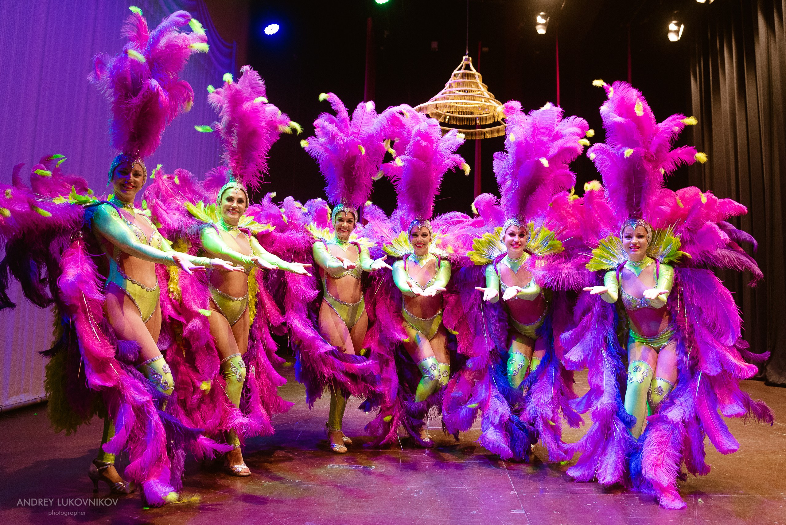 Reportaje fotográfico y rodaje entre bastidores del concierto de La Sal de Torrevieja en España