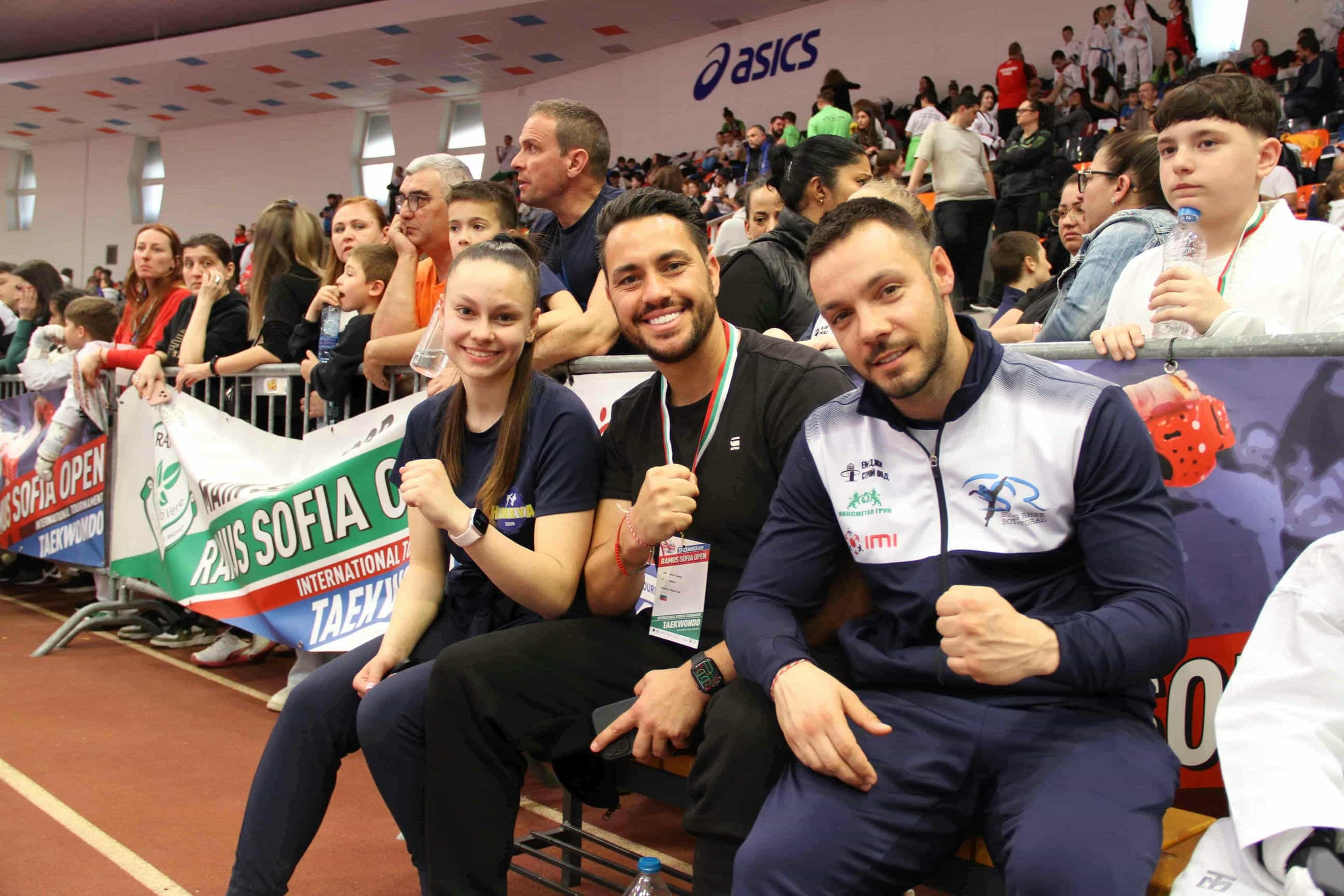 PhotoAdrenaline.com — СПОРТНА, РЕПОРТАЖНА и ПОРТРЕТНА Фотография