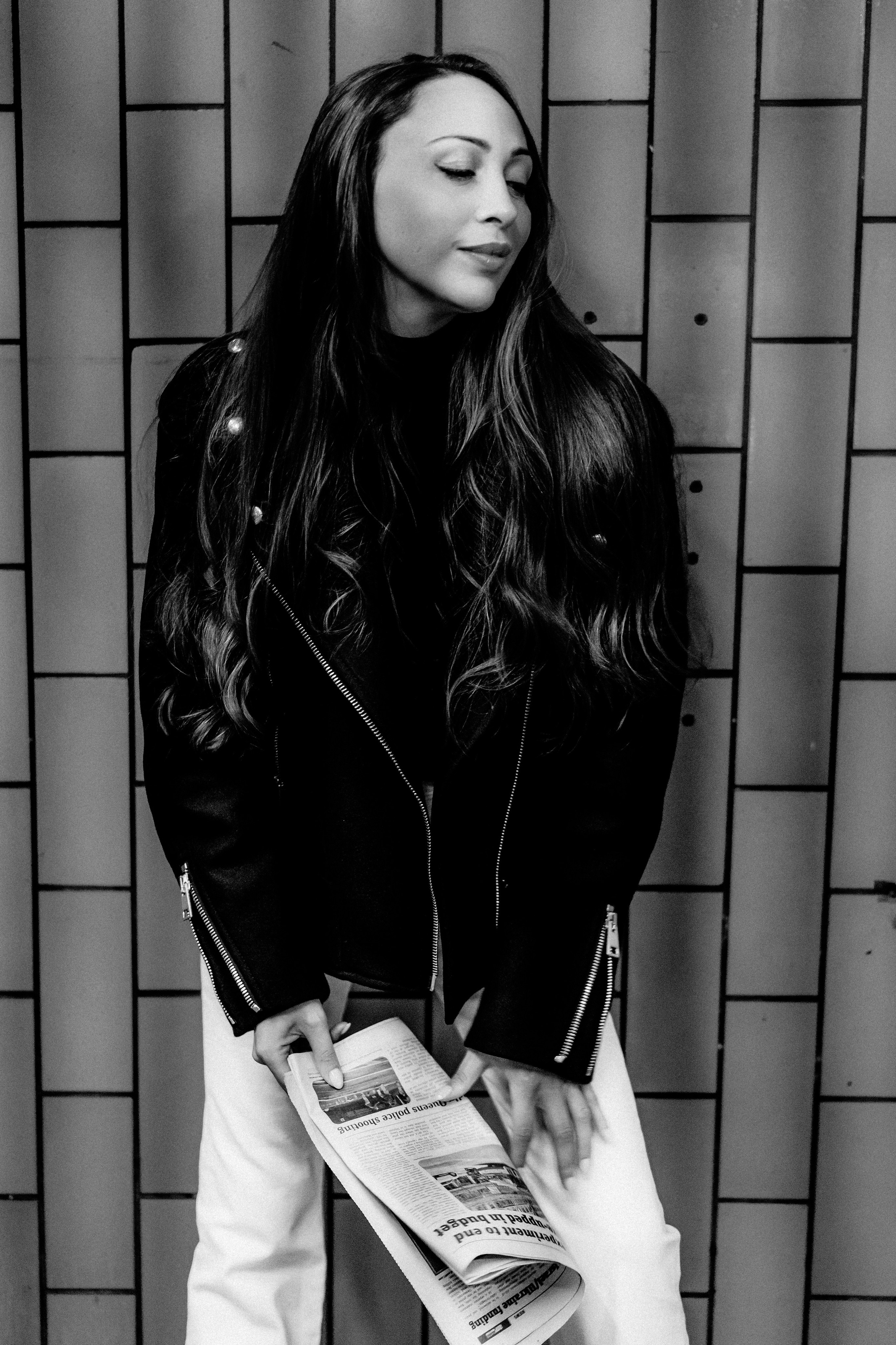 NYC Subway Portrait Photography | Underground Photo Sessions New York. Videographer and photographer in New York // MAKAROV.VIDEO