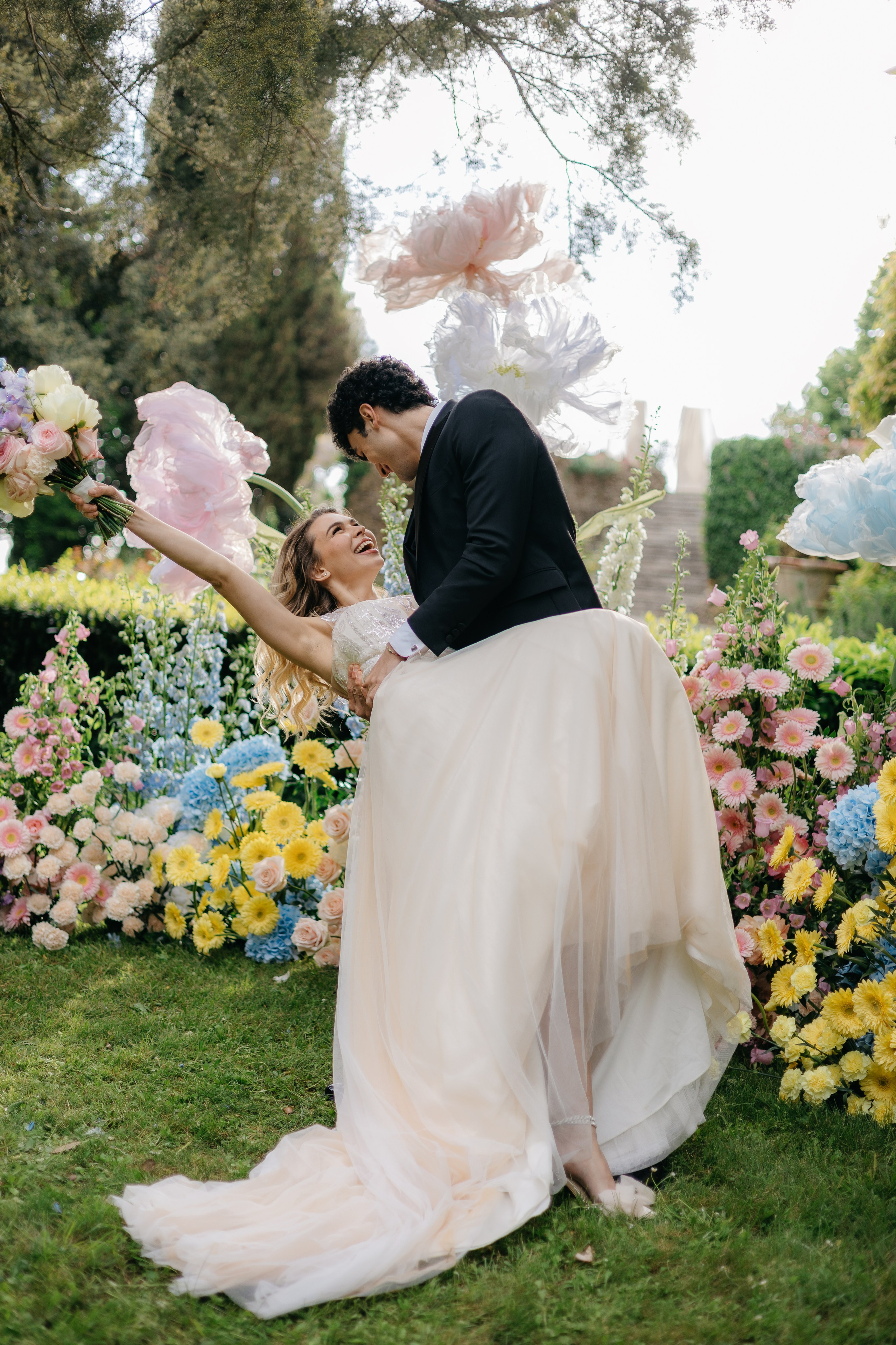 Sara Luca Wedding Photographer in Italy and Europe