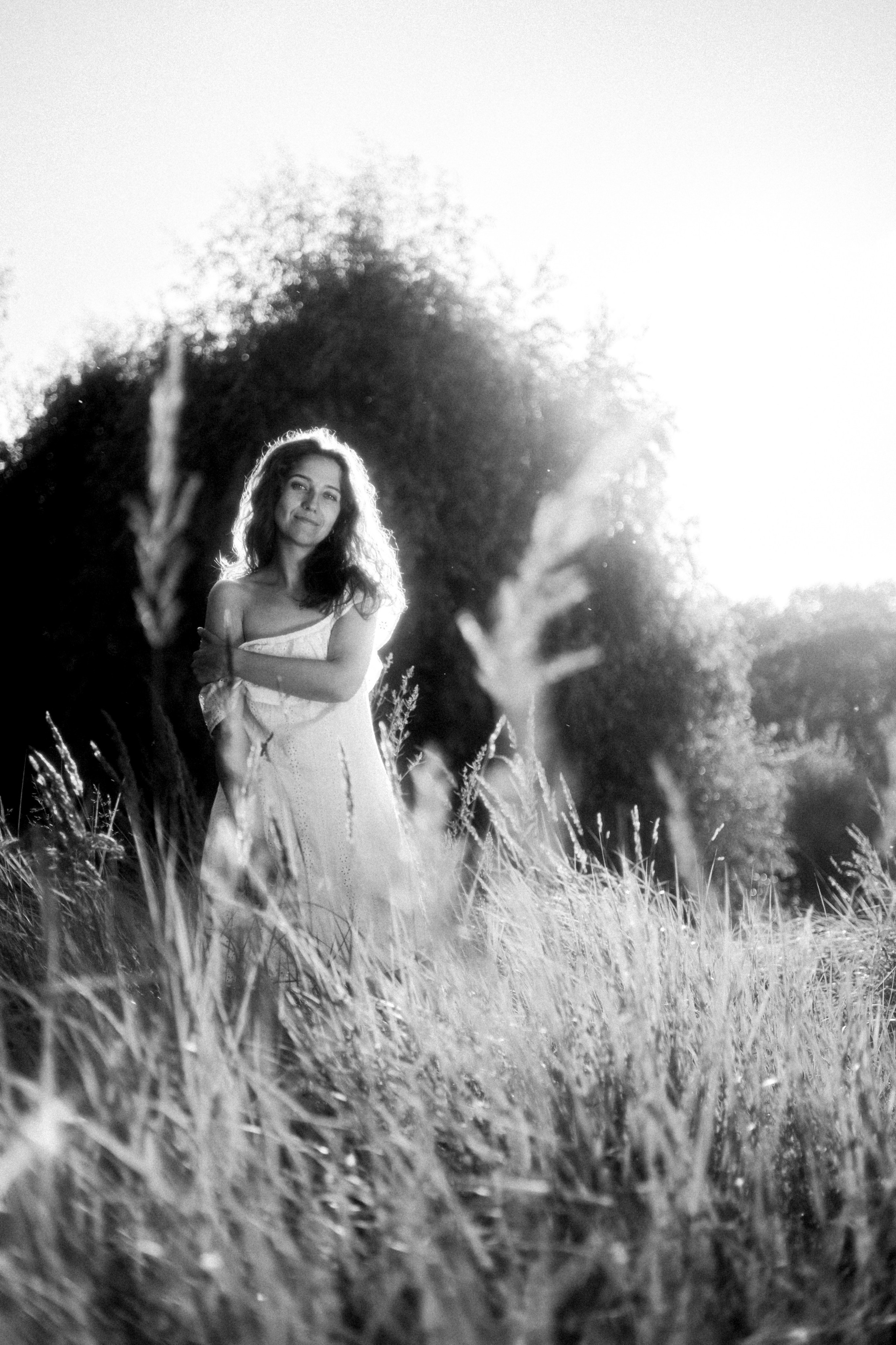 A Summer Evening Story | Fine Art Portrait Session at Sunset