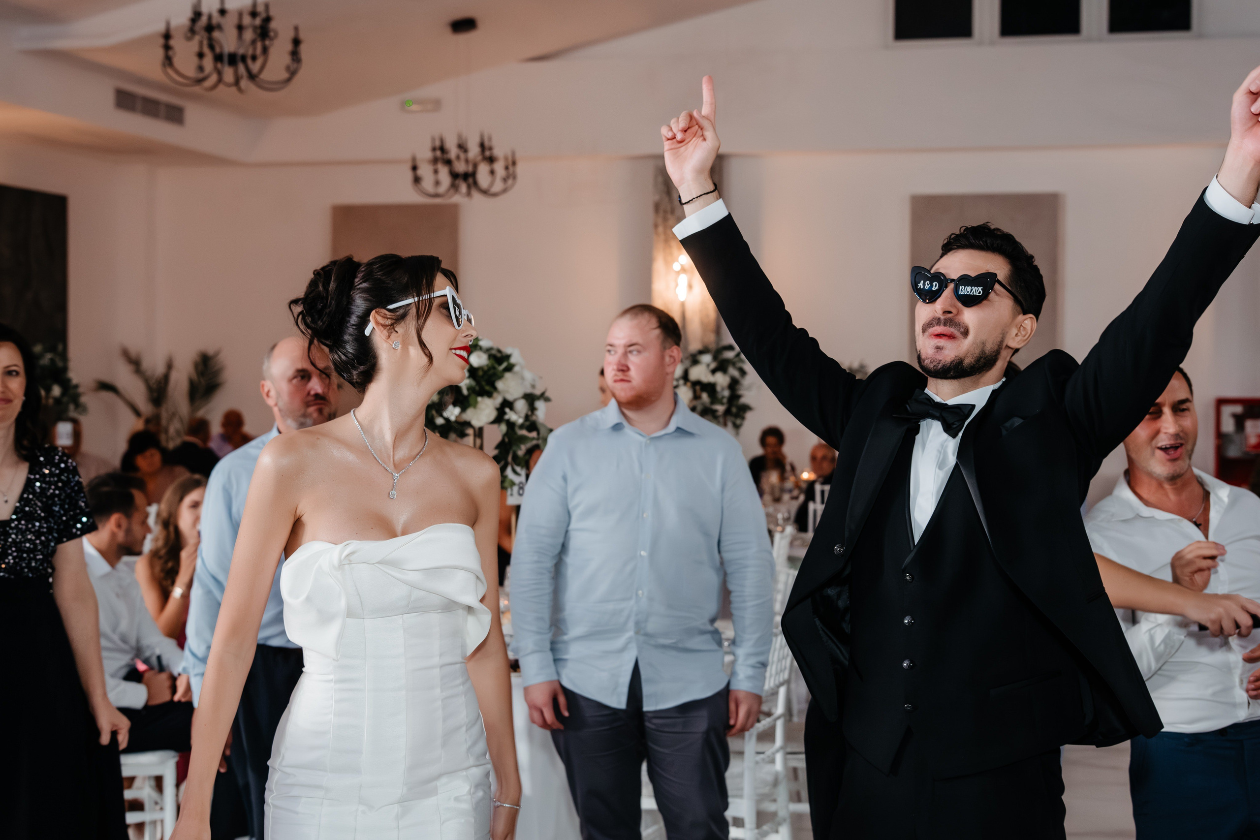 Povestea de nuntă a lui Anca și Dragoș în Bacău | Fotografie de Eveniment. Raw Studio. Fotograful tau de nunta!