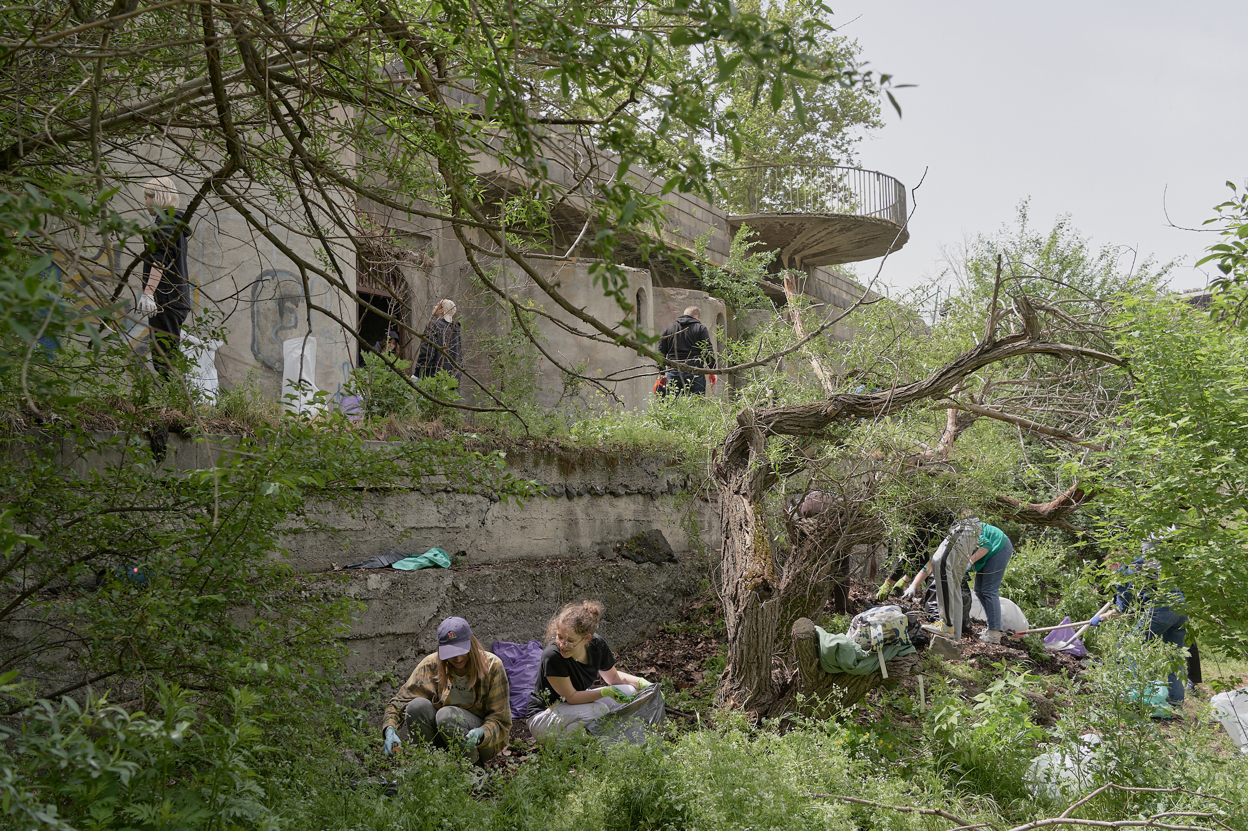 Relocation. Armenia. GLISH ART — Timofey Glinin & Anastasia Shubina
