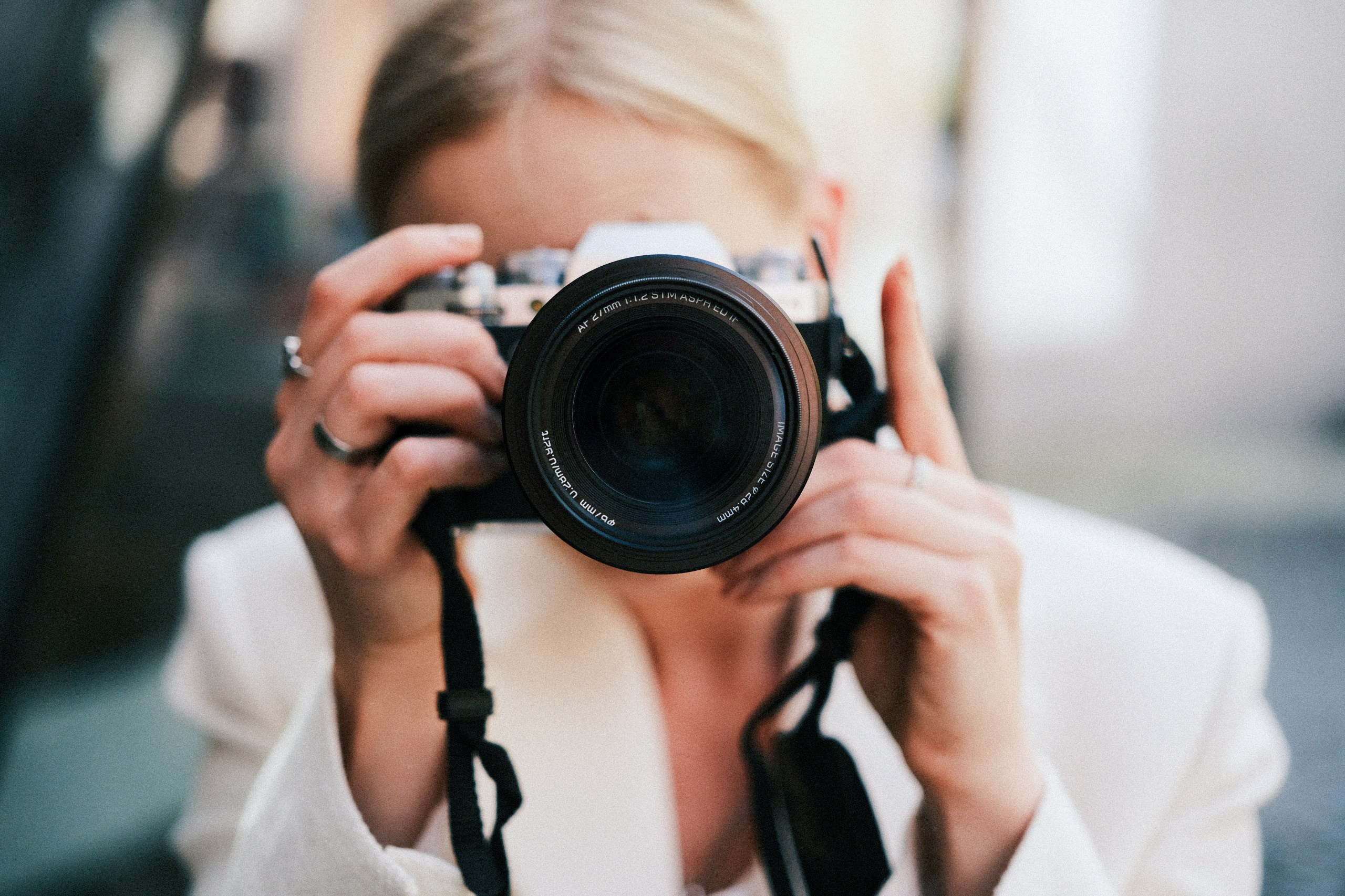 Fotograf münchen, videograf münchen, portraitfotografie, businessfotografie, imagefilm, social media video, content creation, personal brand