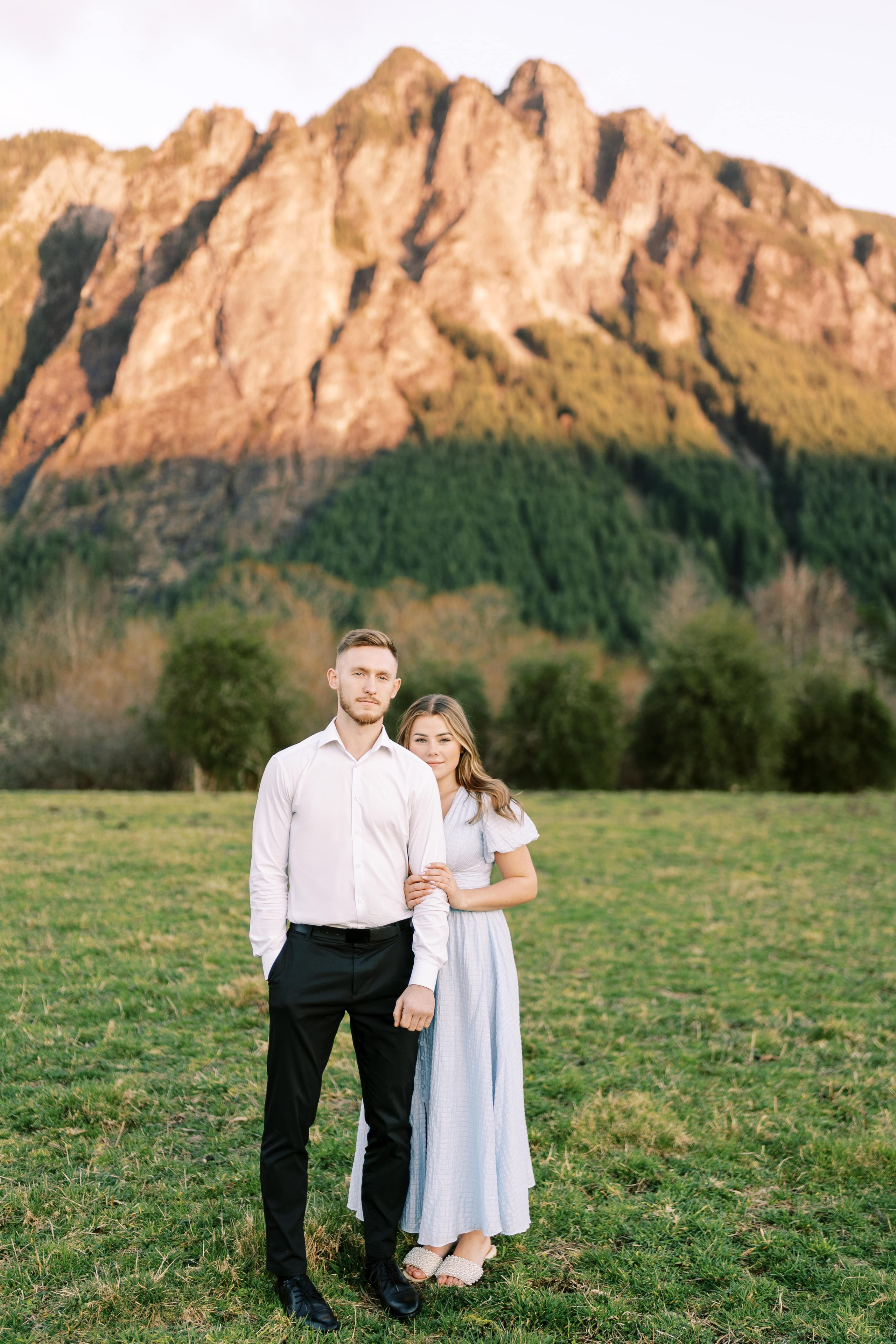 Engagement photo shoot/ Dmitry and Julia/ February 2024. North Bend, Washington. EVAN ARISTOV WEDDING PHOTOGRAPHY — Seattle Wedding Photographer