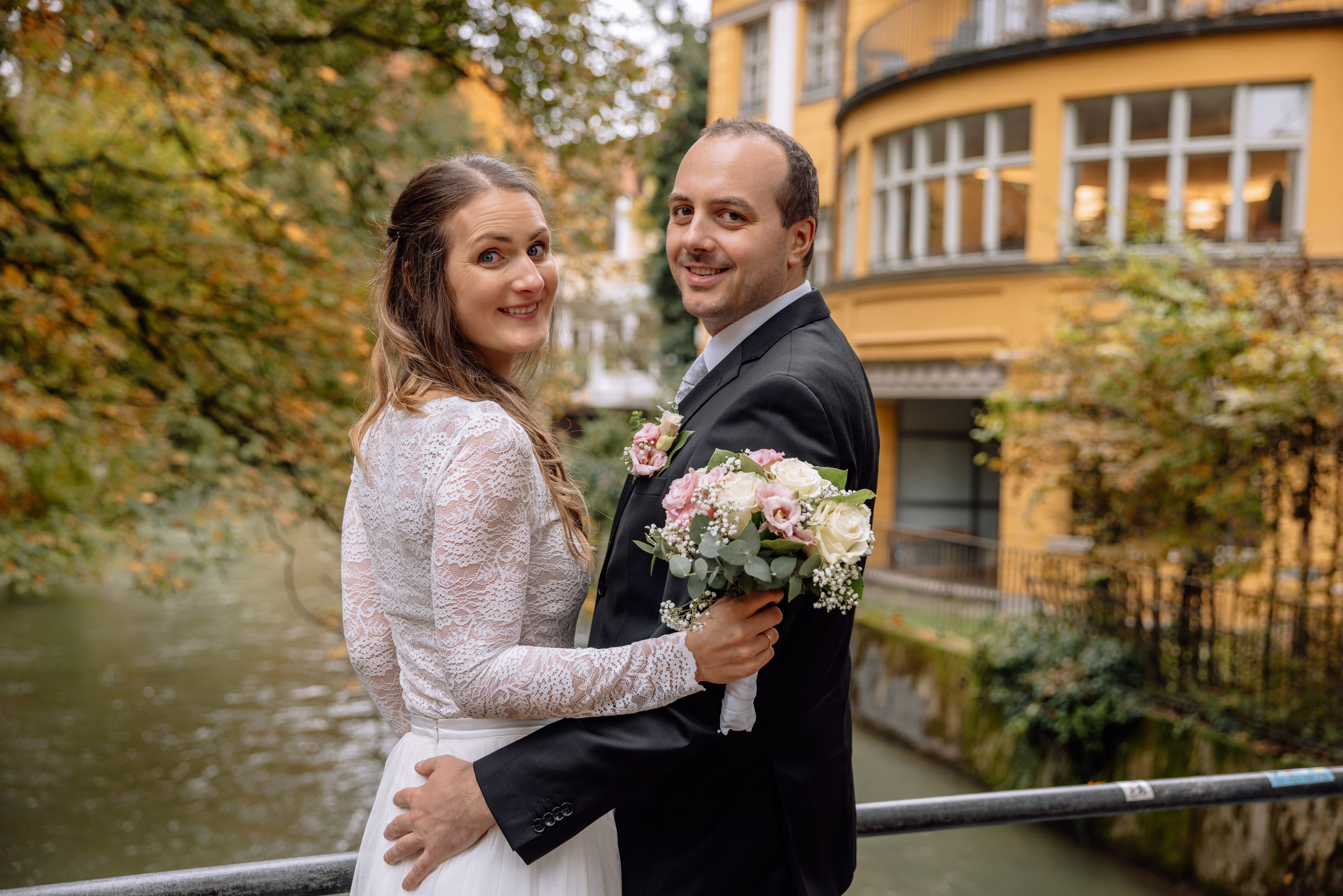 Zeitlose Hochzeit im Standesamt Mandlstraße | München Schwabing. Hochzeitsfotograf München Taufe Familienfotograf Tanja Mauke