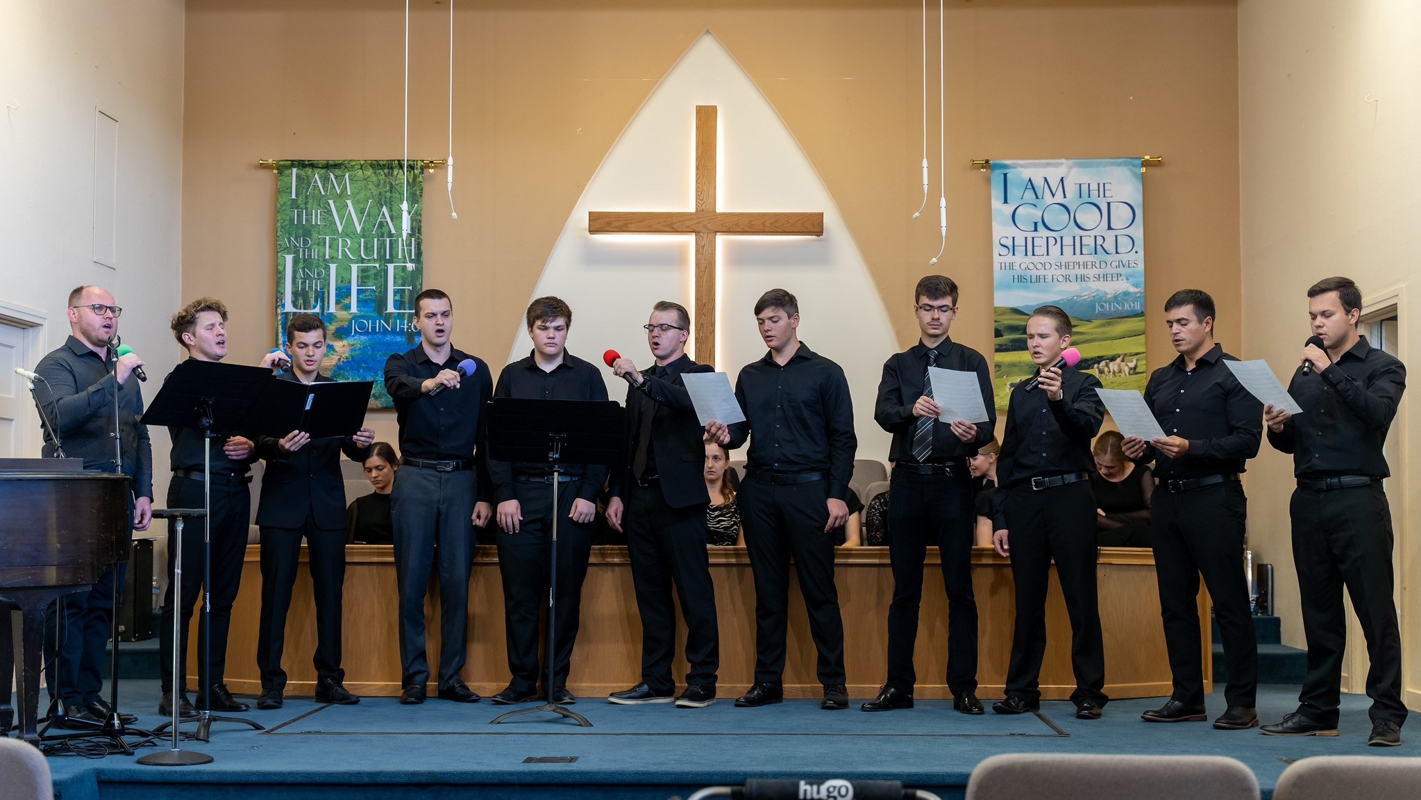 О ЦЕРКВИ. Bible Baptist Church of Praise