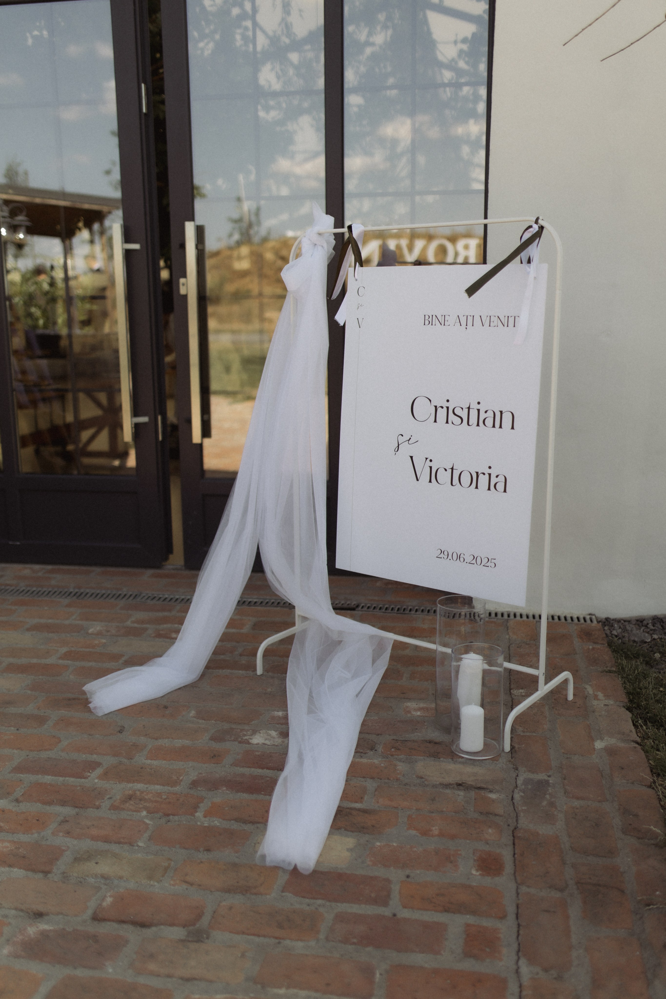 Victoria & Cristian | Wedding at Province Timisoara. Wedding photographer and videographer based in Timisoara, Romania