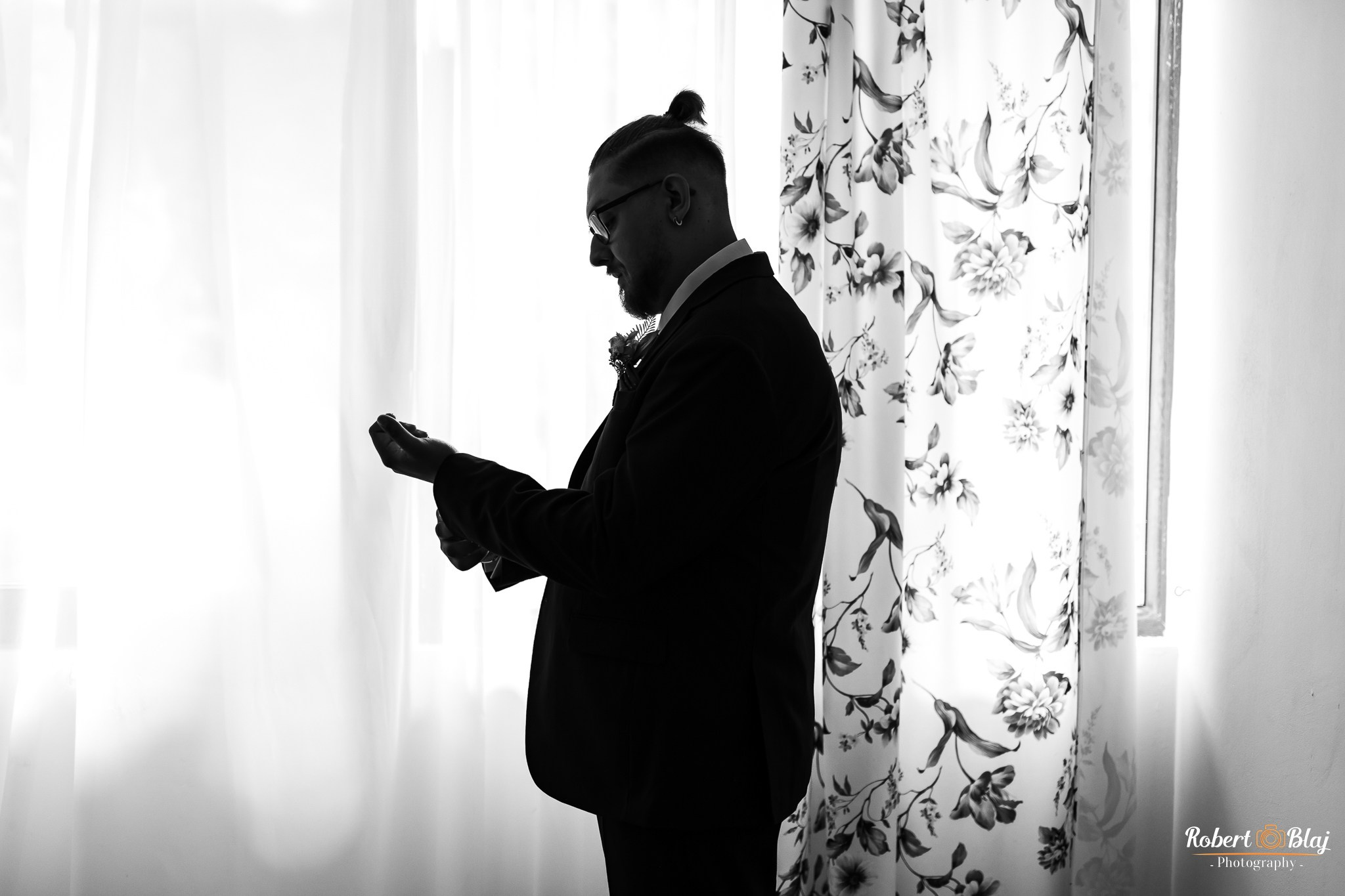 Veronica & Sebastian. Robert Blaj - Fotograf Nuntă Iași