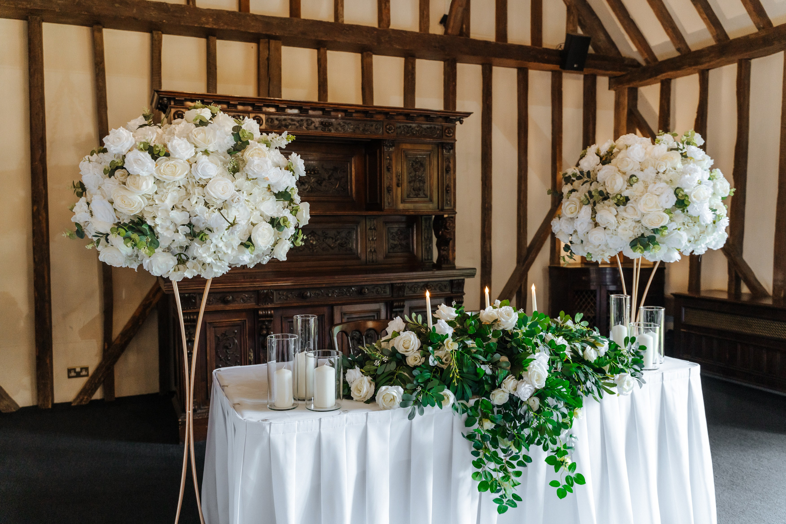 Wedding at Essendon Country Club. Photographer in England Ekaterina Romanova