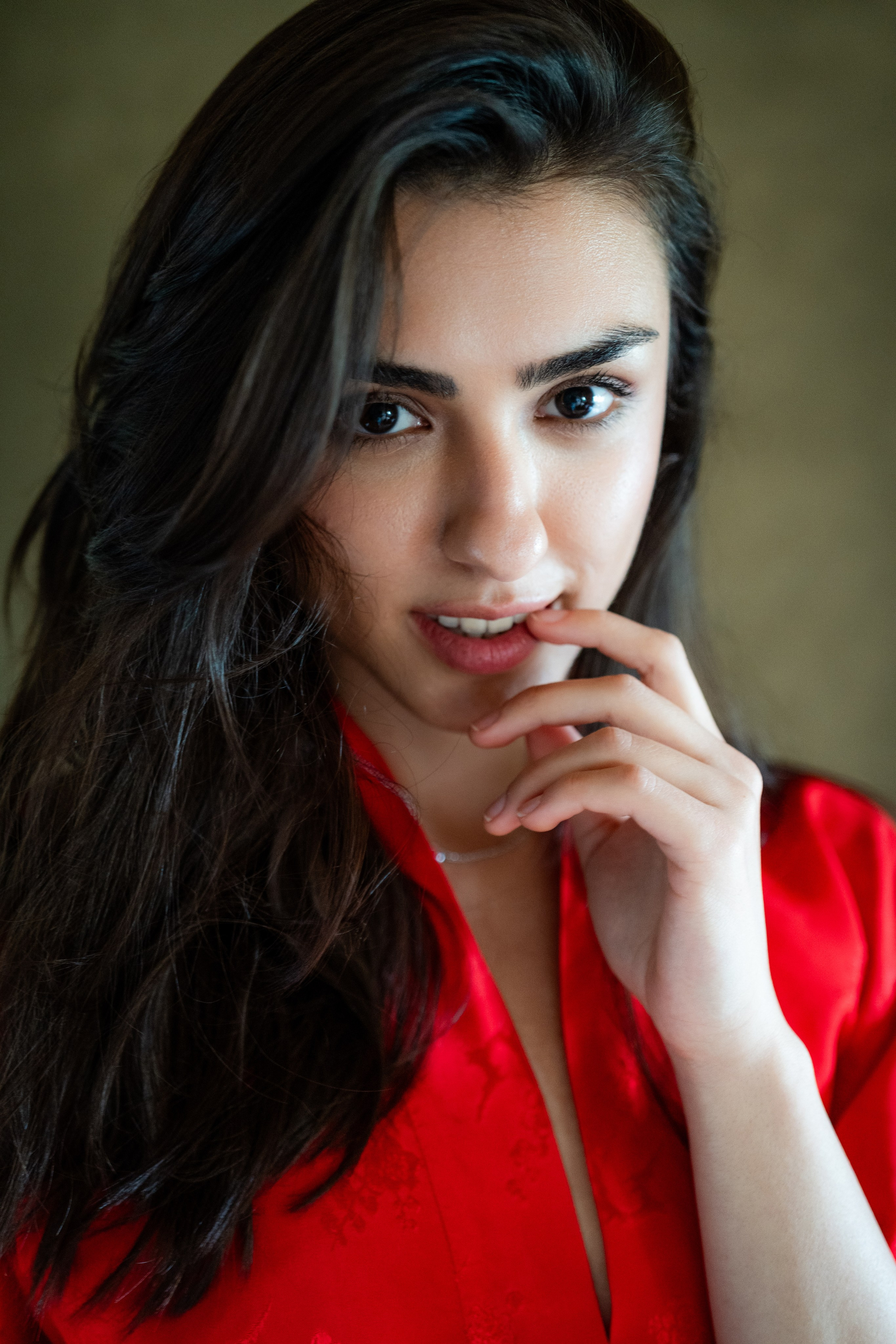 GÖKÇE. Portrait photographer in Germany and all over Europe Mischa Blank