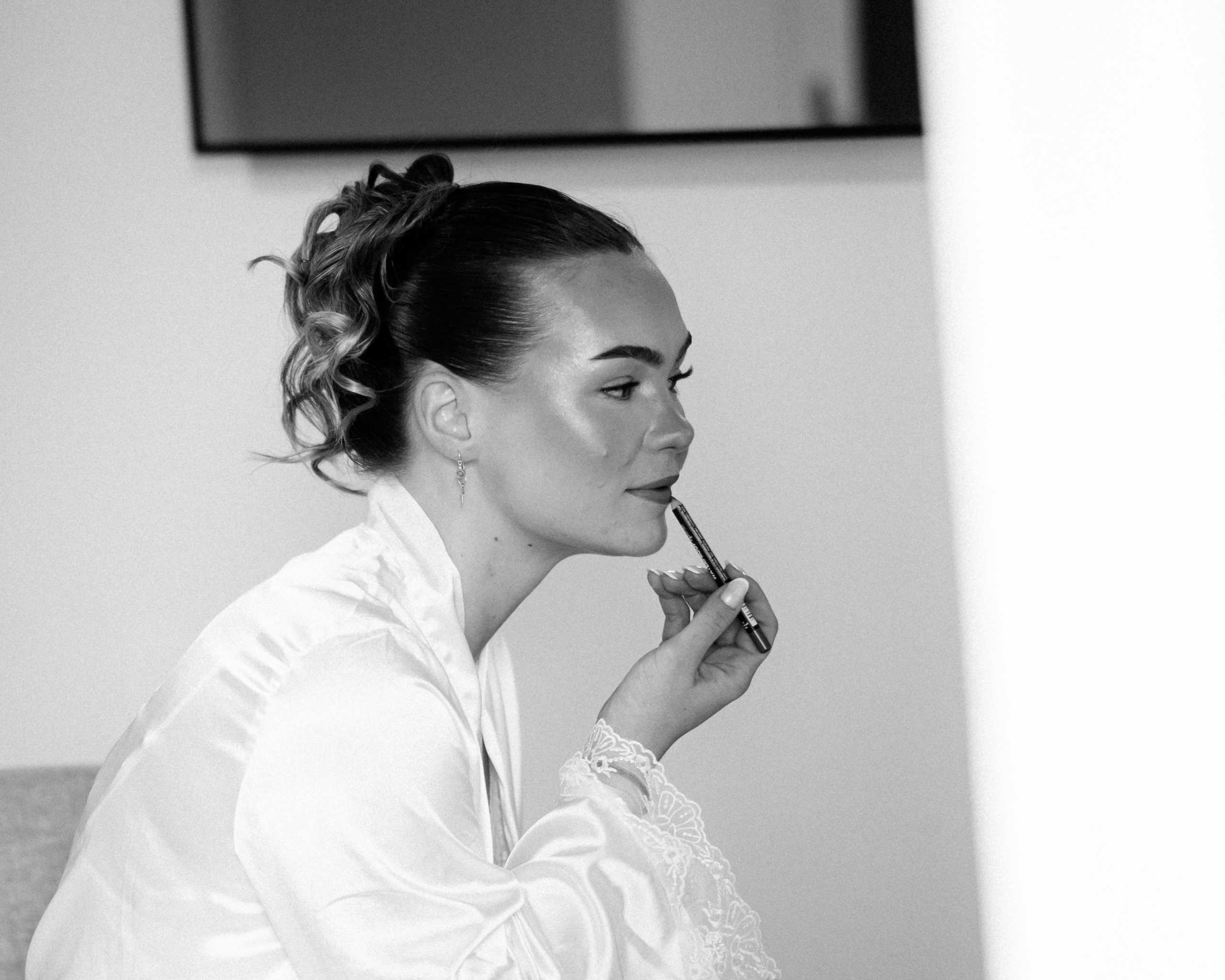 Modern Romance in Vienna: An Editorial & Documentary Wedding Story. Andrei Marta | Fotograf Nuntă & Destination Wedding