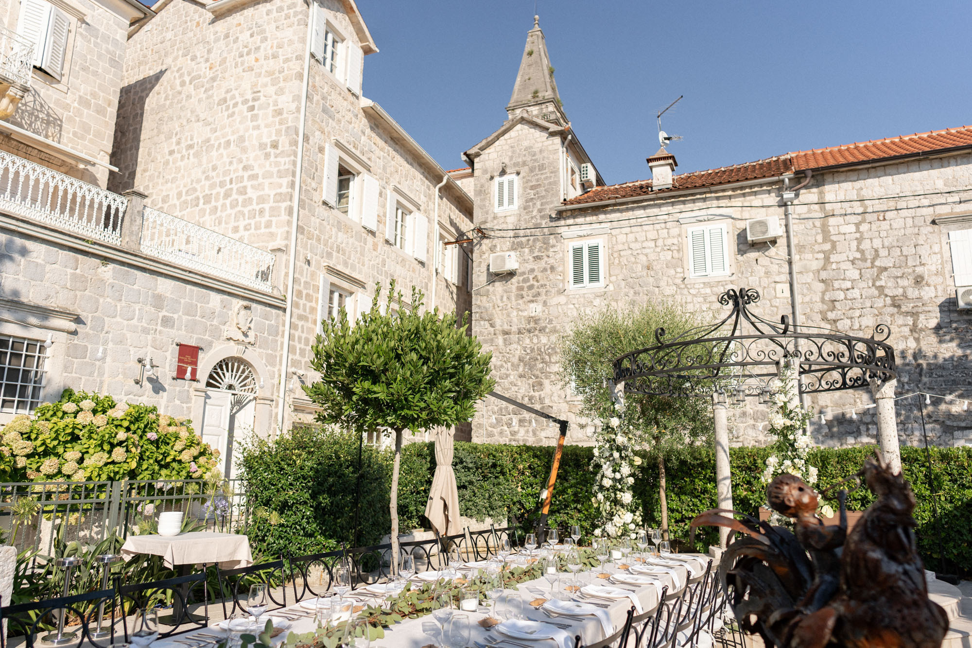 Trouwlocaties in Montenegro: Ontdek de Perfecte Plek voor Jouw Huwelij