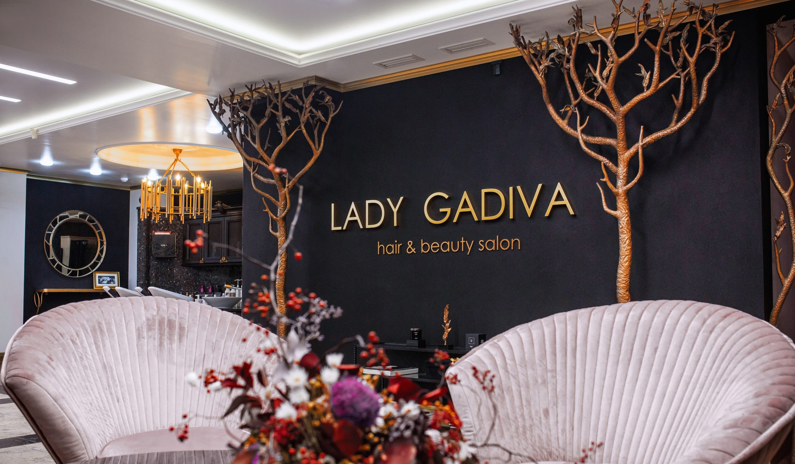 LADY GADIVA HAIR & BEAUTY SALON. Дизайн интерьера и 3D-визуализация | AB Design Buro