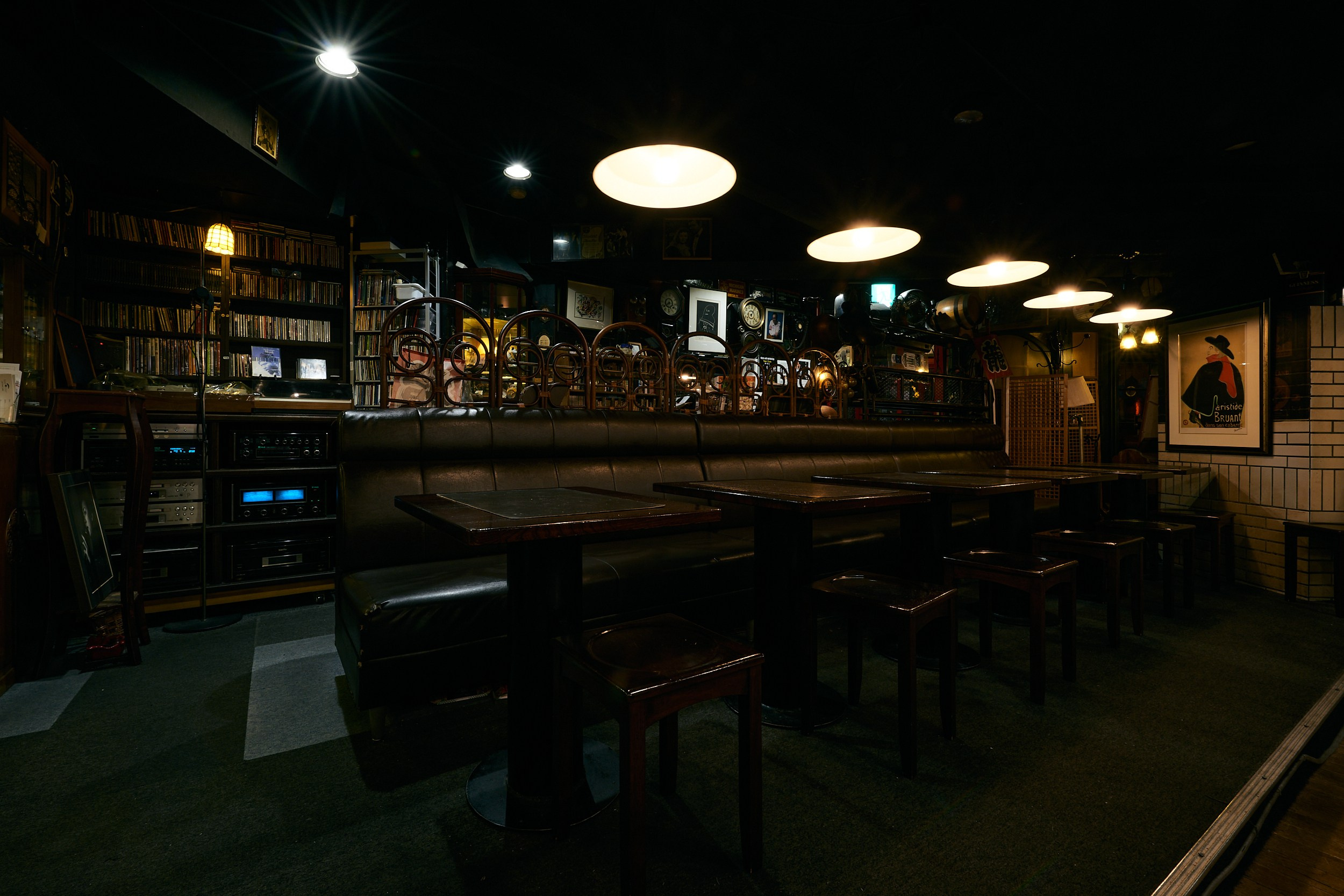 The Music Lovers. MT