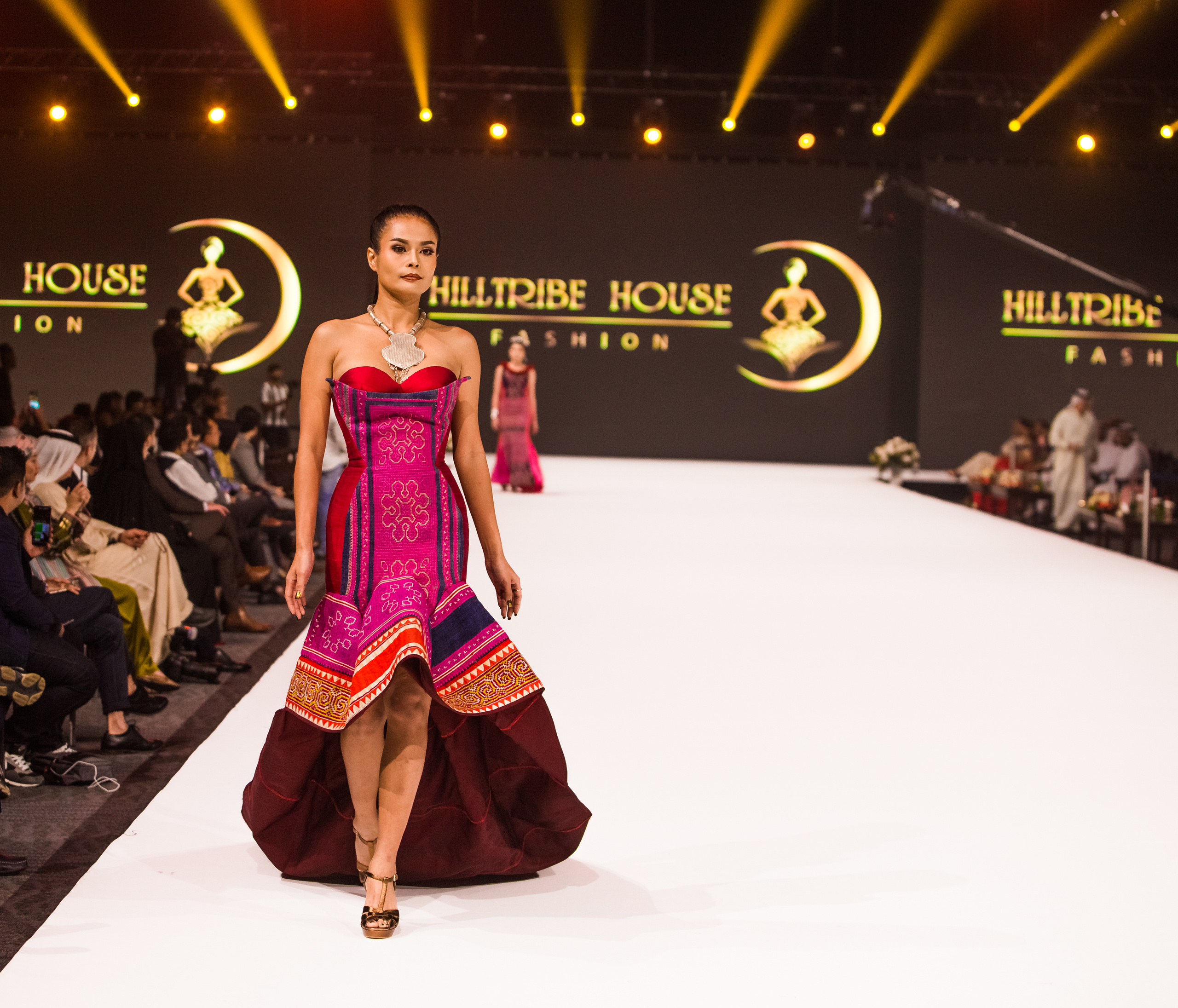 Fashion show. Photographer in Dubai Dmitry Gromov