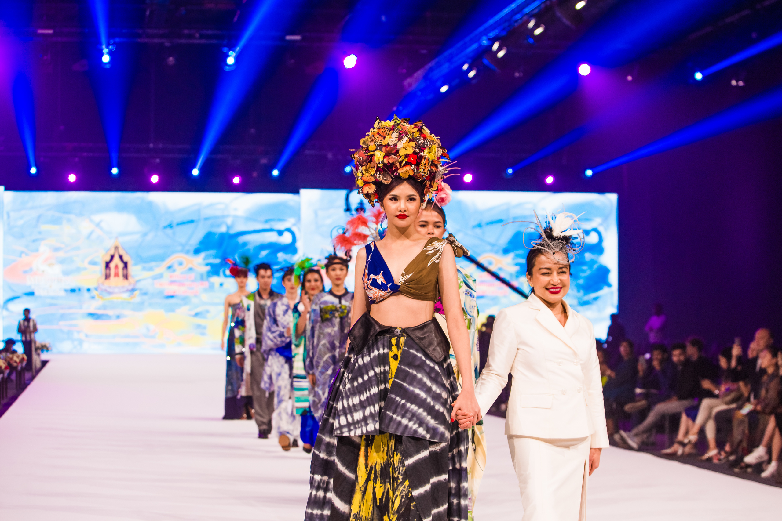 Fashion show. Photographer in Dubai Dmitry Gromov