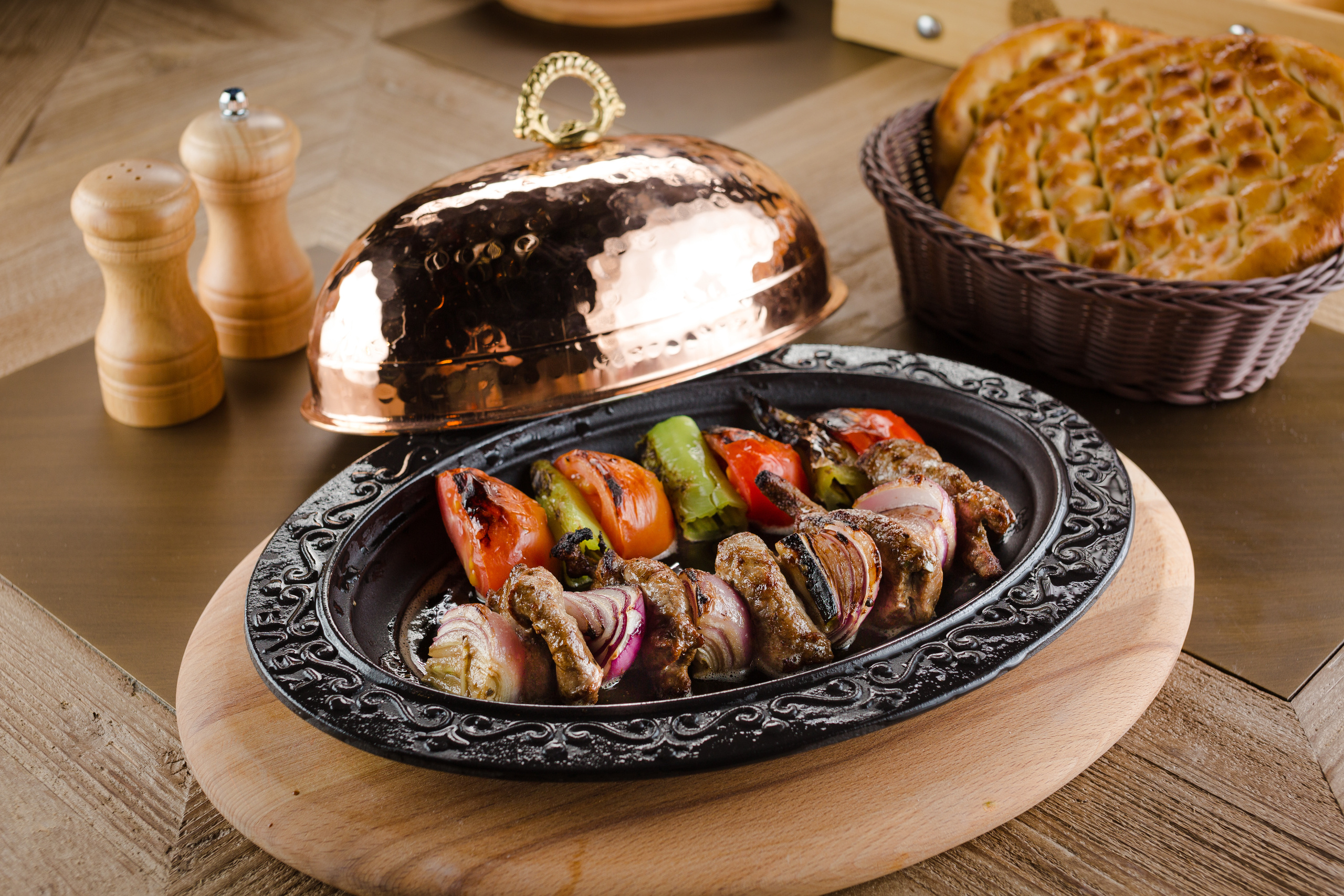 Photography of food for the restaurant Emir Turkish. Photographer in Dubai Dmitry Gromov