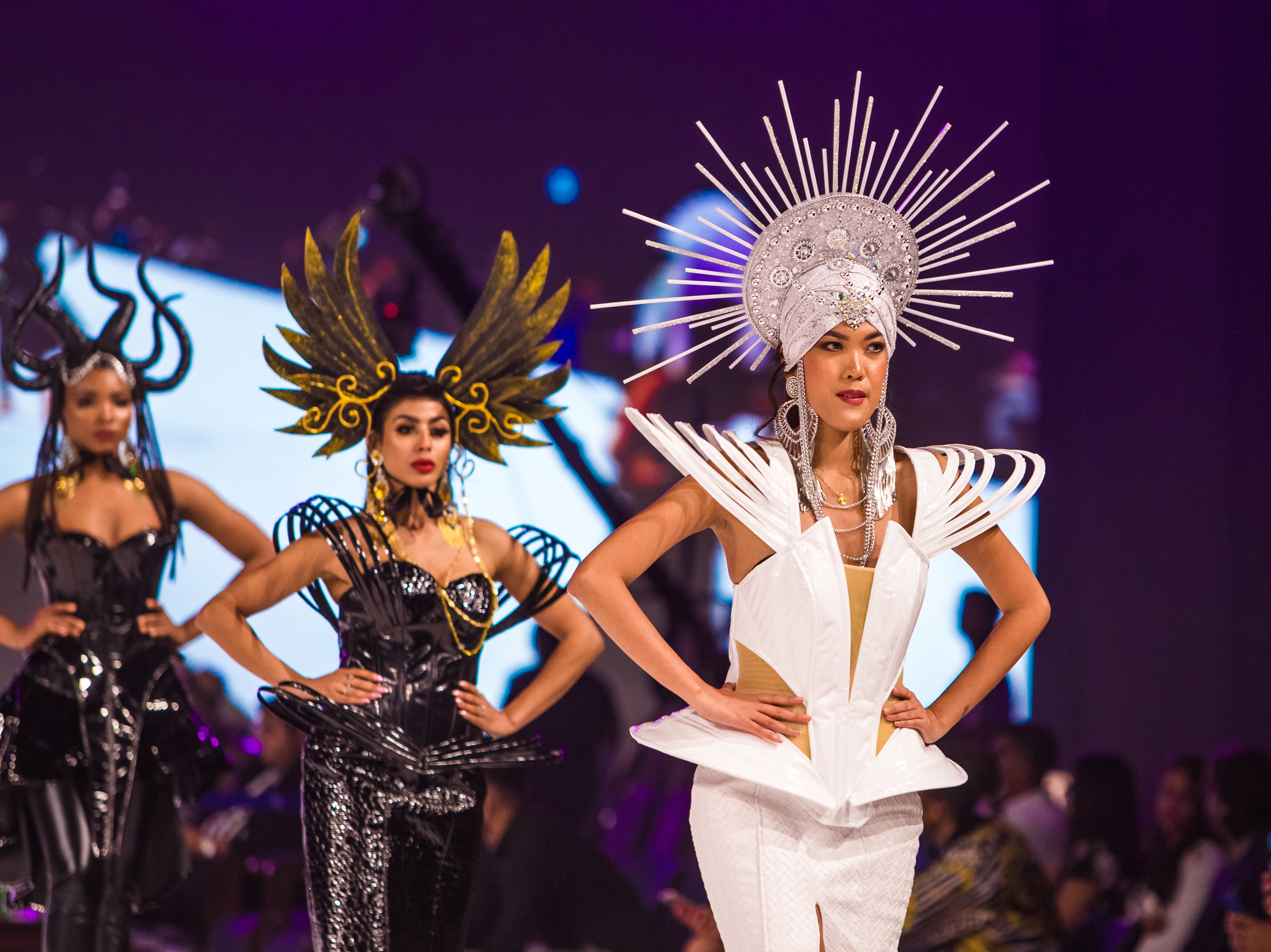 Fashion show. Photographer in Dubai Dmitry Gromov