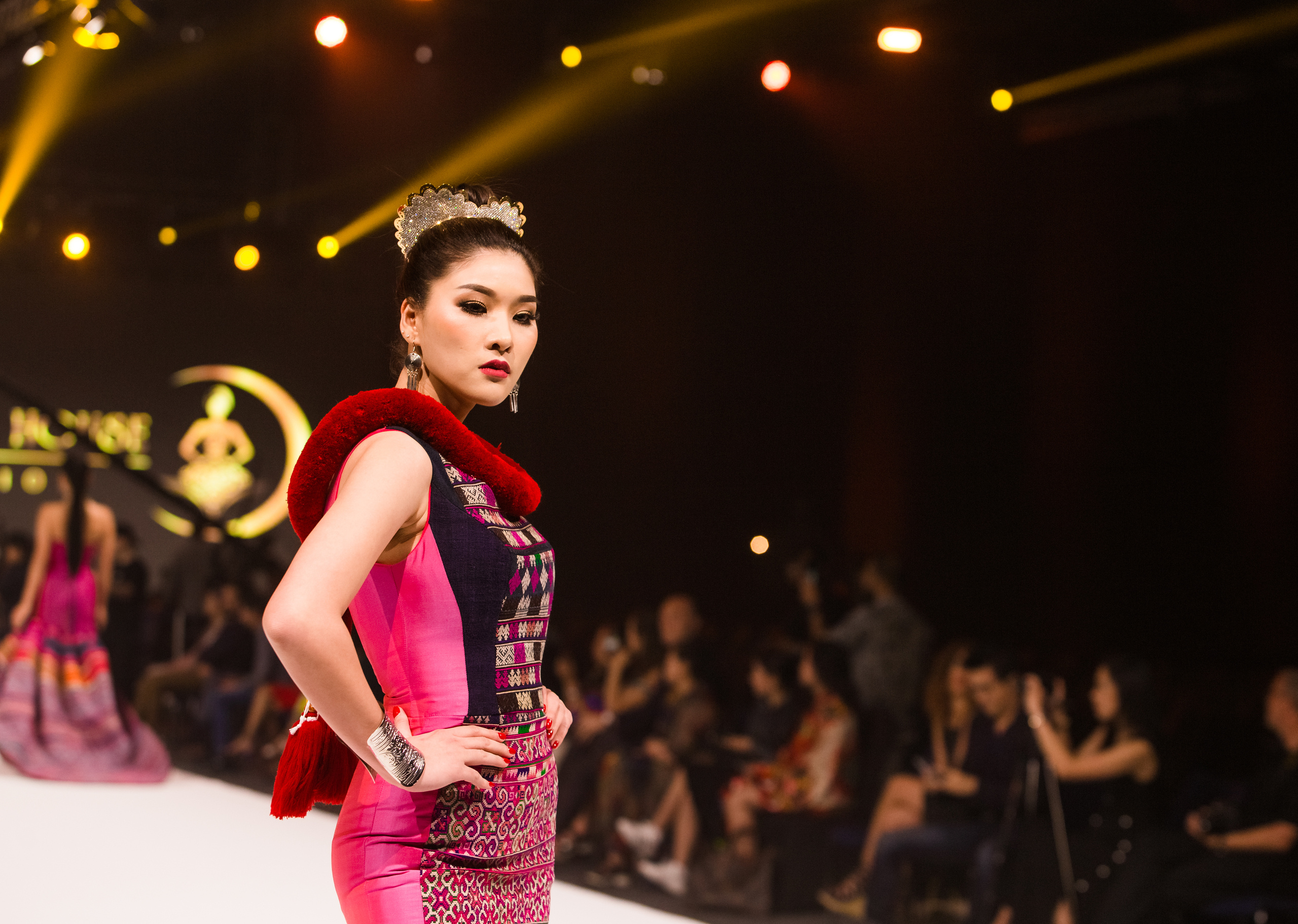 Fashion show. Photographer in Dubai Dmitry Gromov