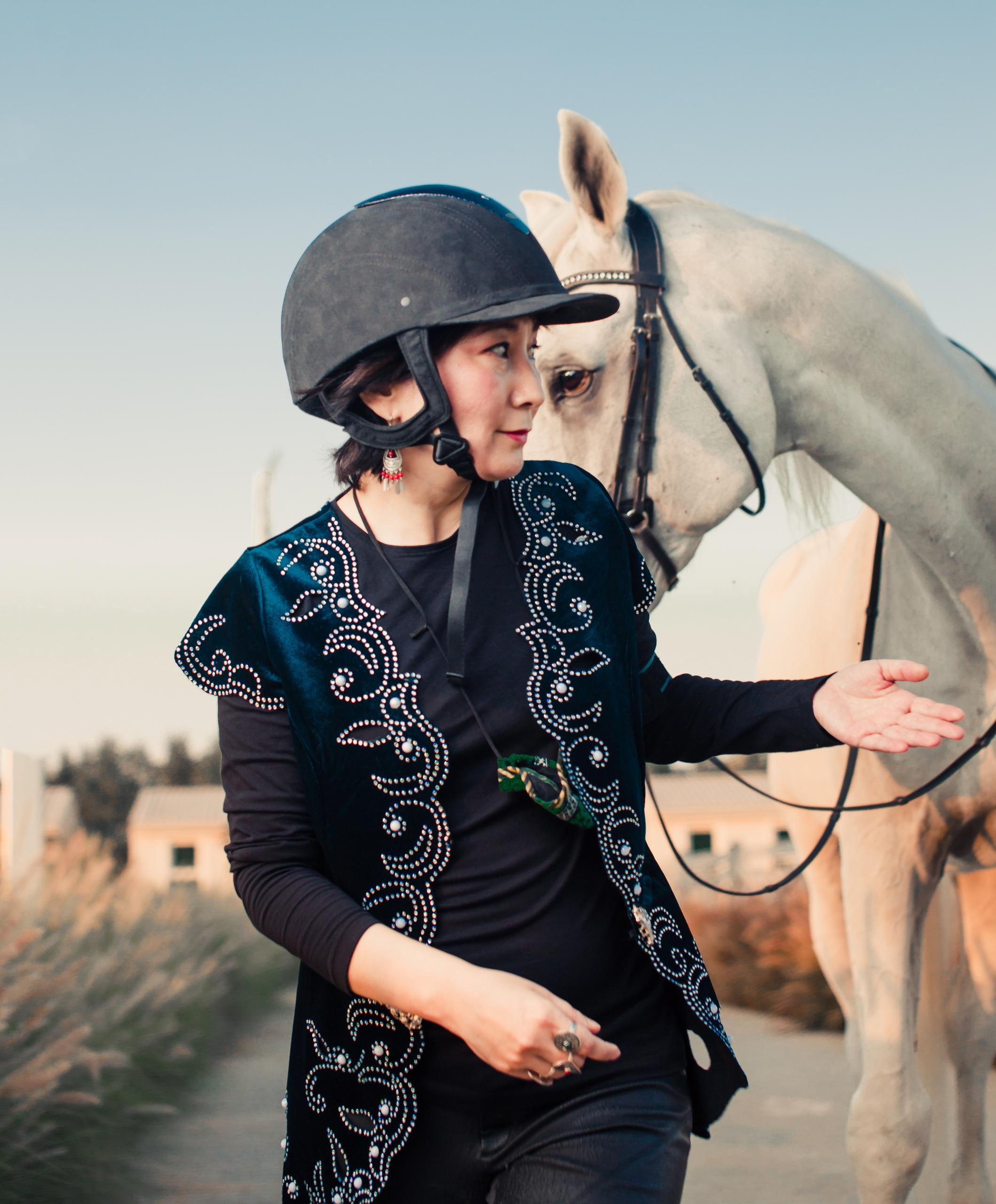 Horse photo session Dubai. Photographer in Dubai Dmitry Gromov