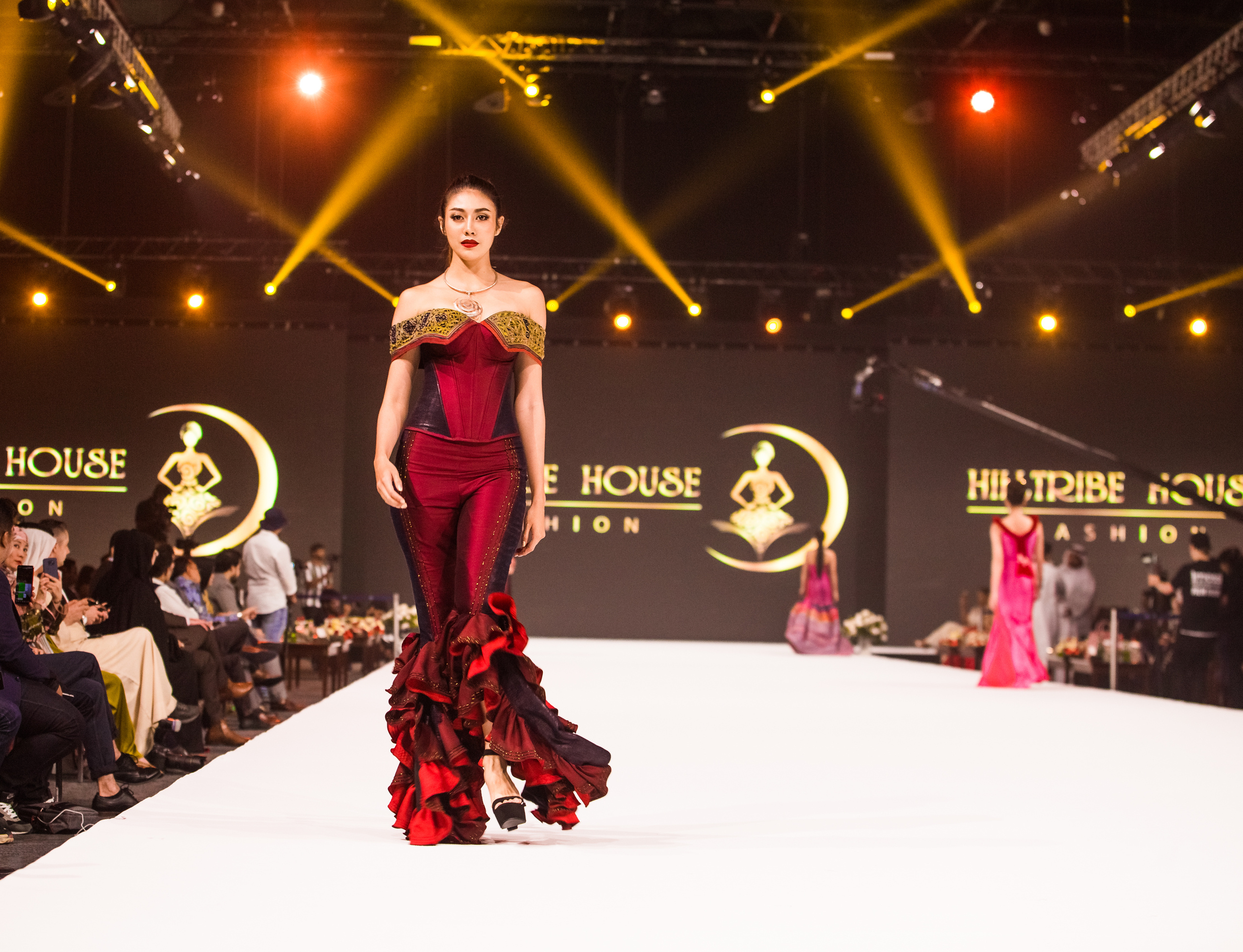 Fashion show. Photographer in Dubai Dmitry Gromov