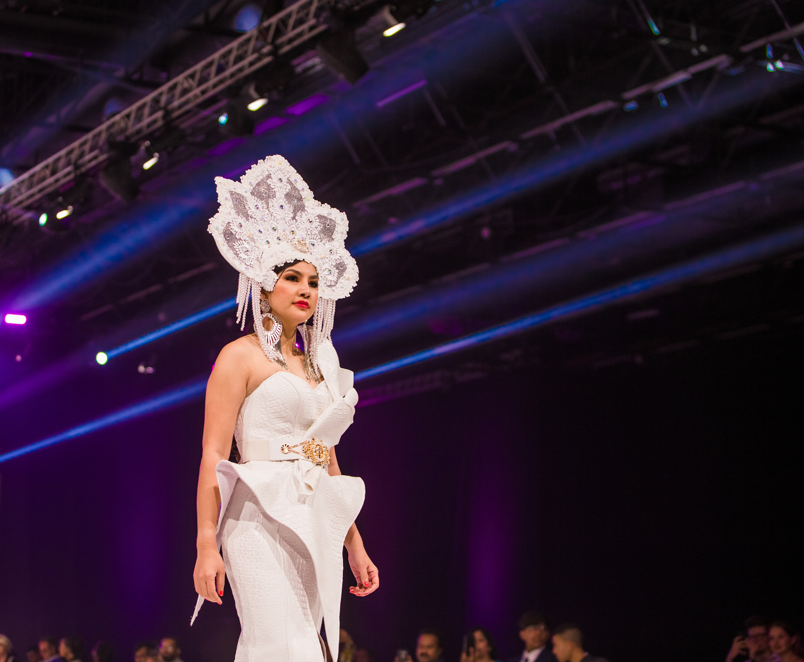 Fashion show. Photographer in Dubai Dmitry Gromov