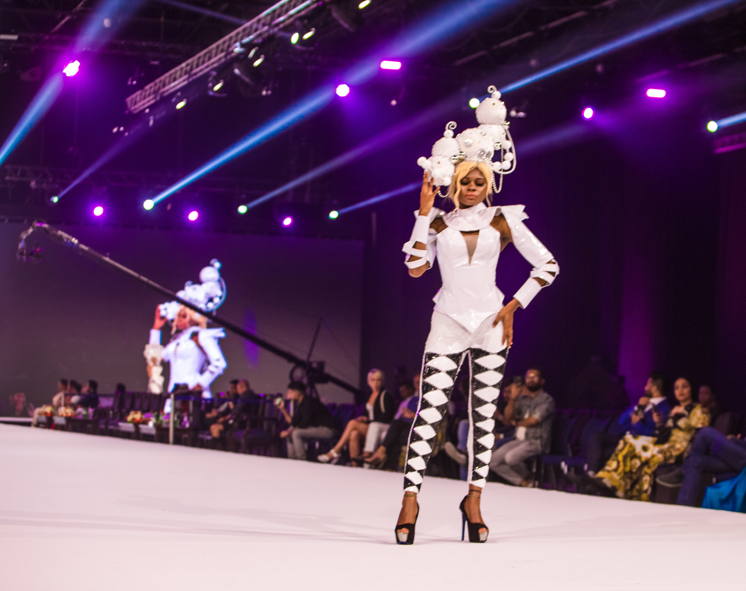 Fashion show. Photographer in Dubai Dmitry Gromov