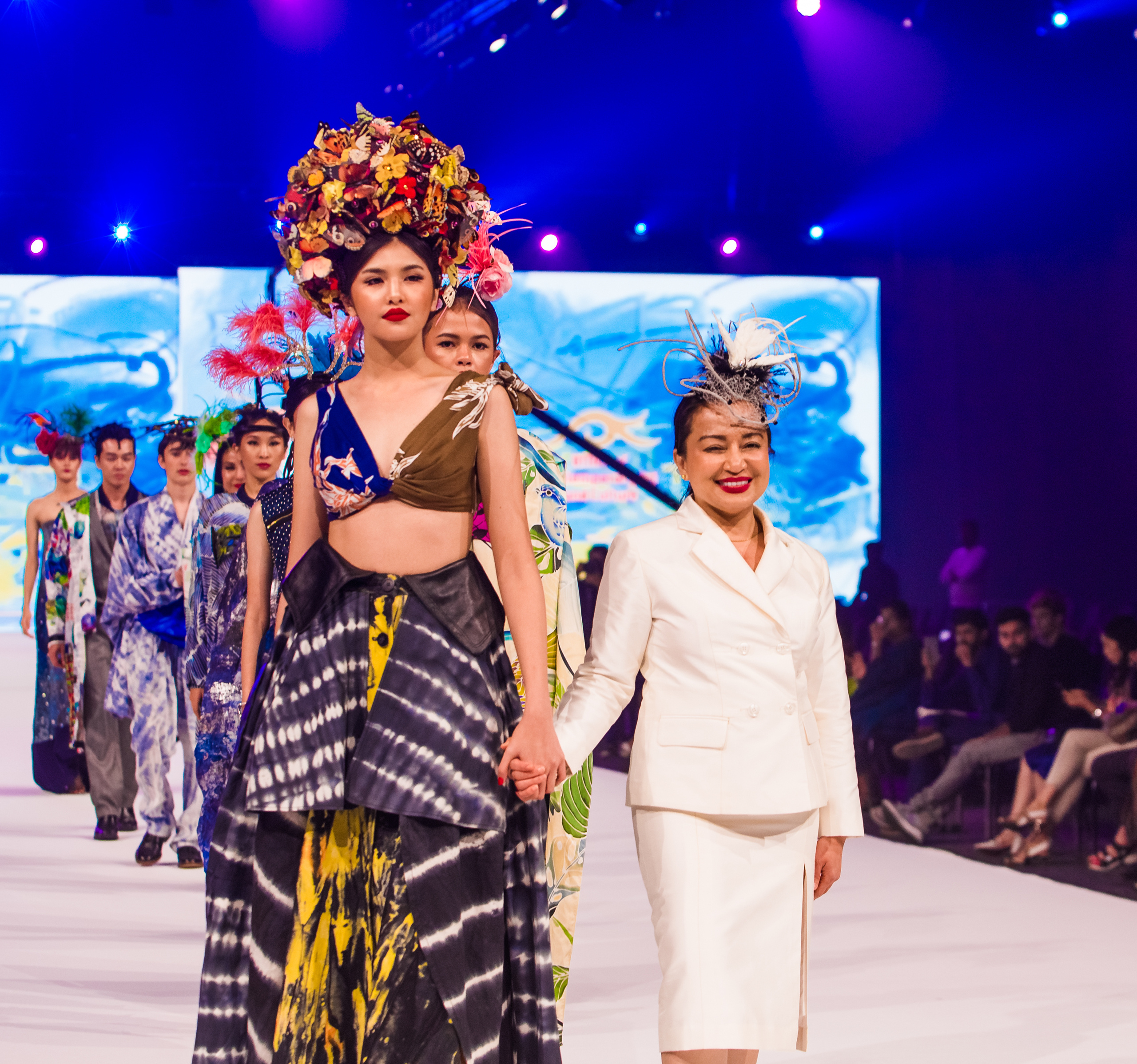 Fashion show. Photographer in Dubai Dmitry Gromov