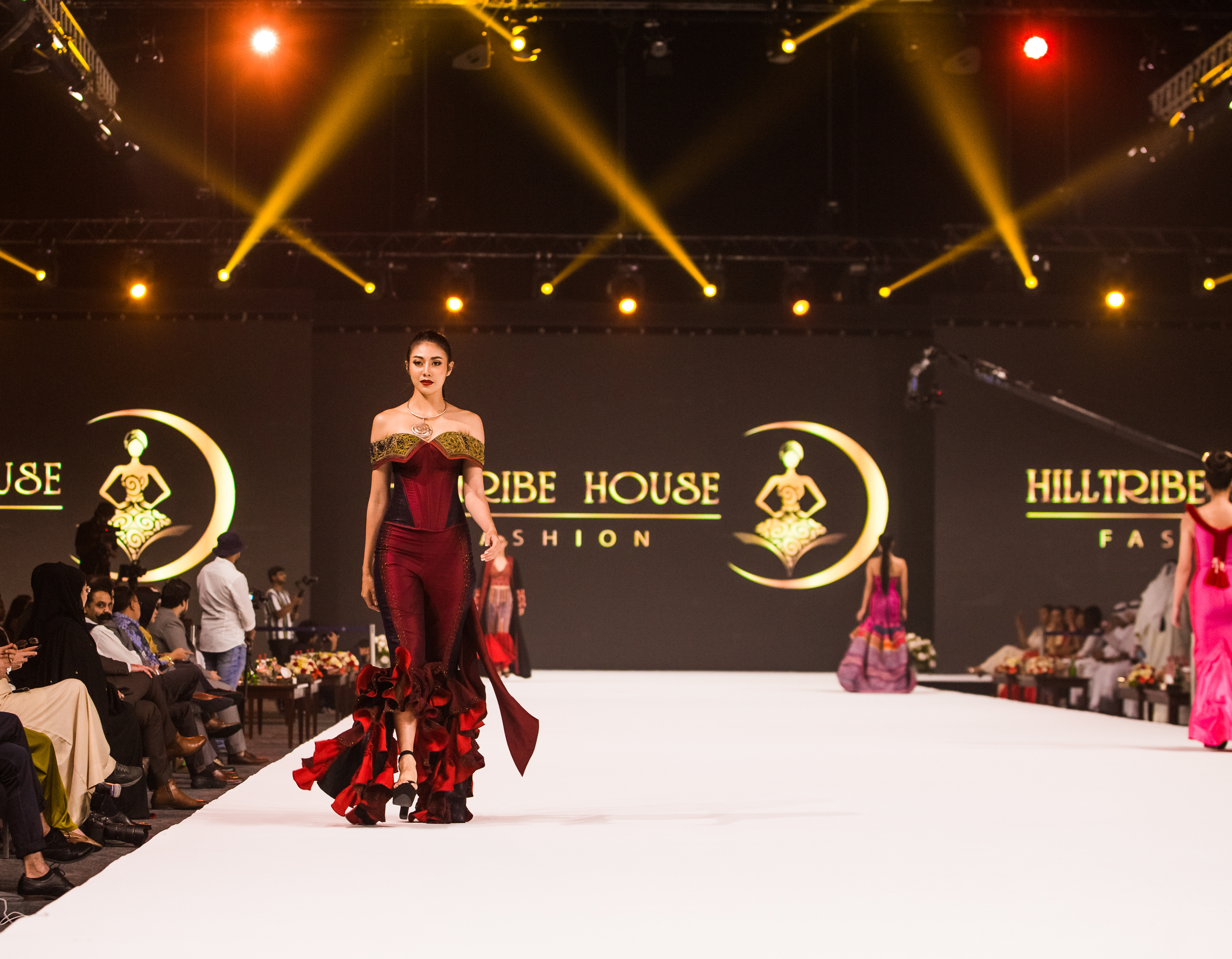 Fashion show. Photographer in Dubai Dmitry Gromov