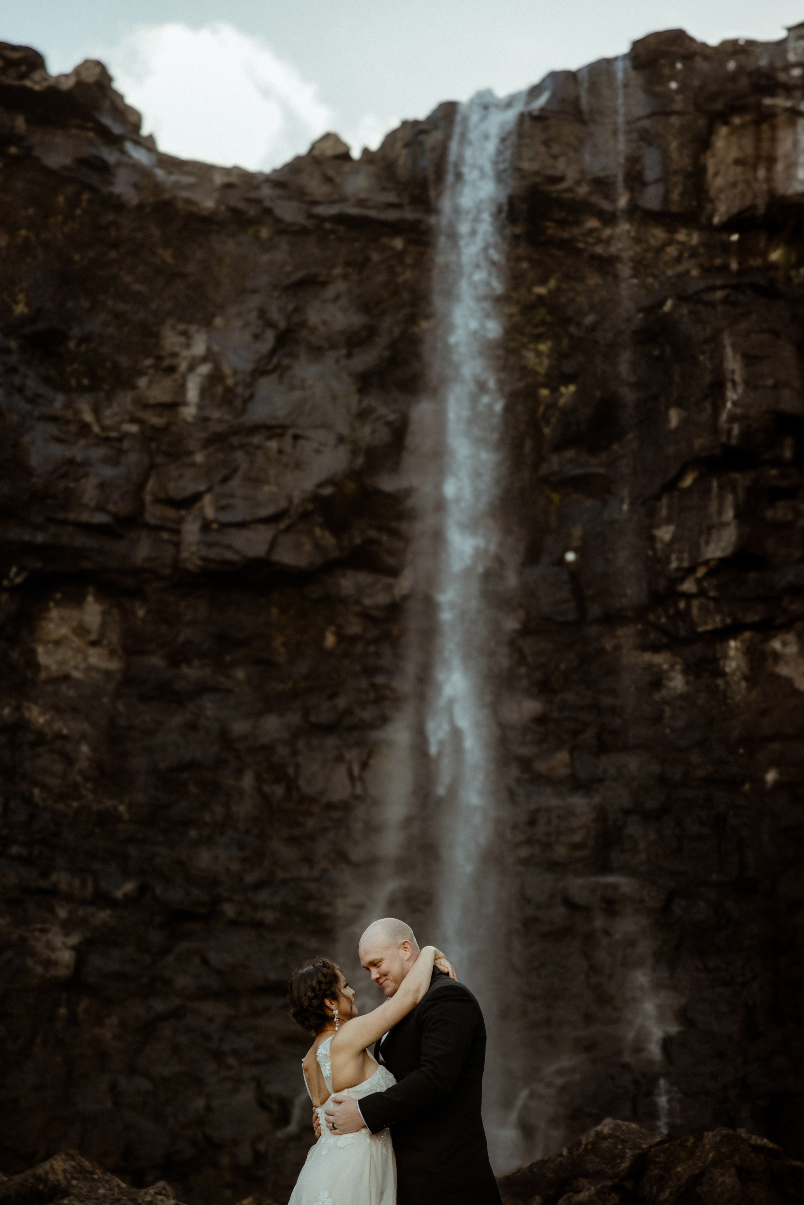 Faroe Islands elopement | Adventure wedding in Faroe Islands. Iceland elopement photographer & videographer