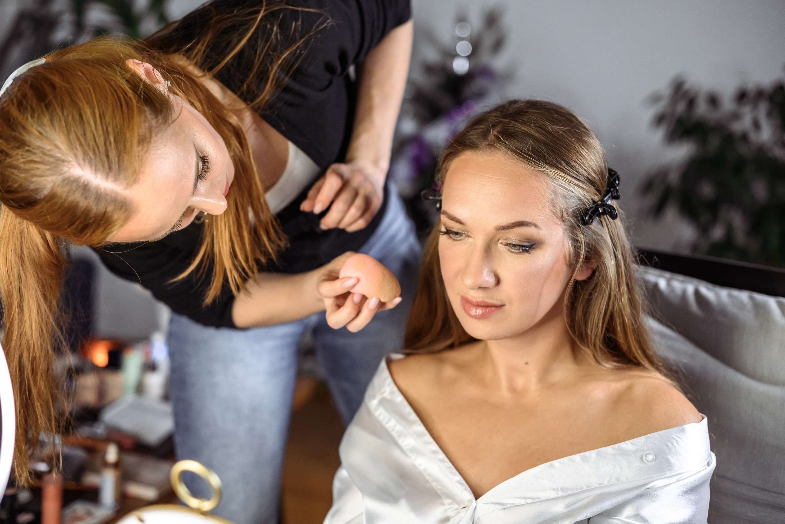 Мастер по макияжу и прическам в Швейцарии