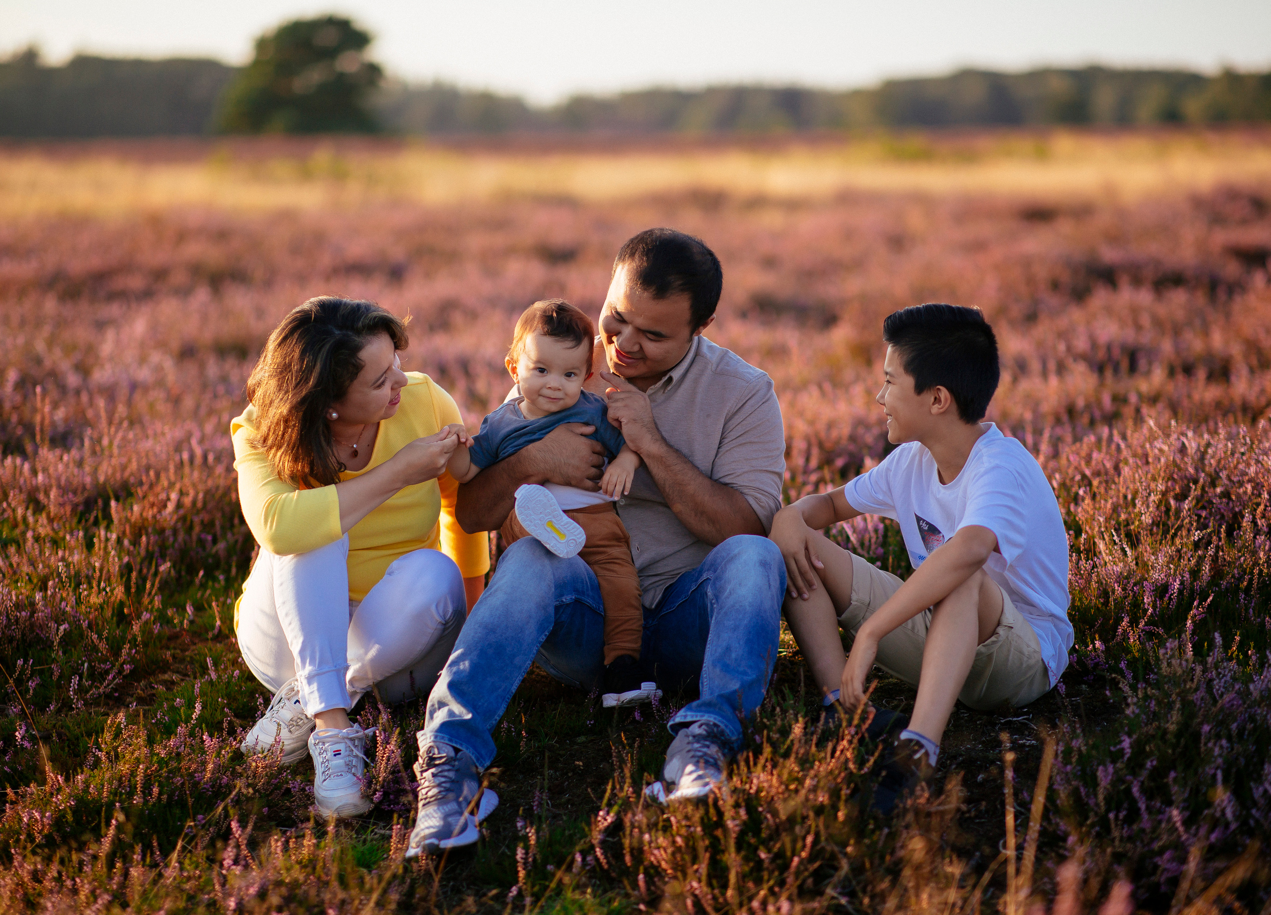 Prijzen Familieshoot | Betaalbare Familie Fotosessies. Familie en huwelijksfotograaf in Zwolle Overijssel
