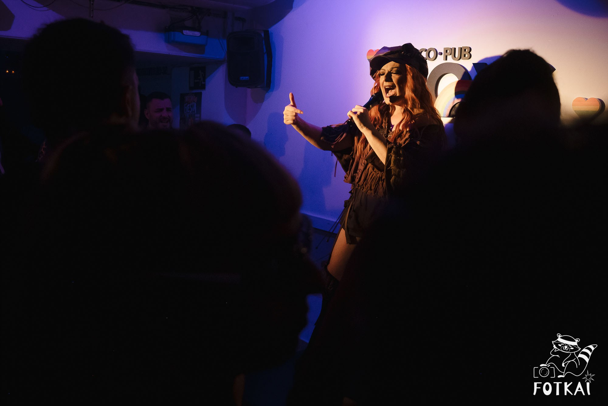 La Prohibida — Reportaje fotográfico en Boys Disco Pub La Mata Torrevieja | FOTKAI