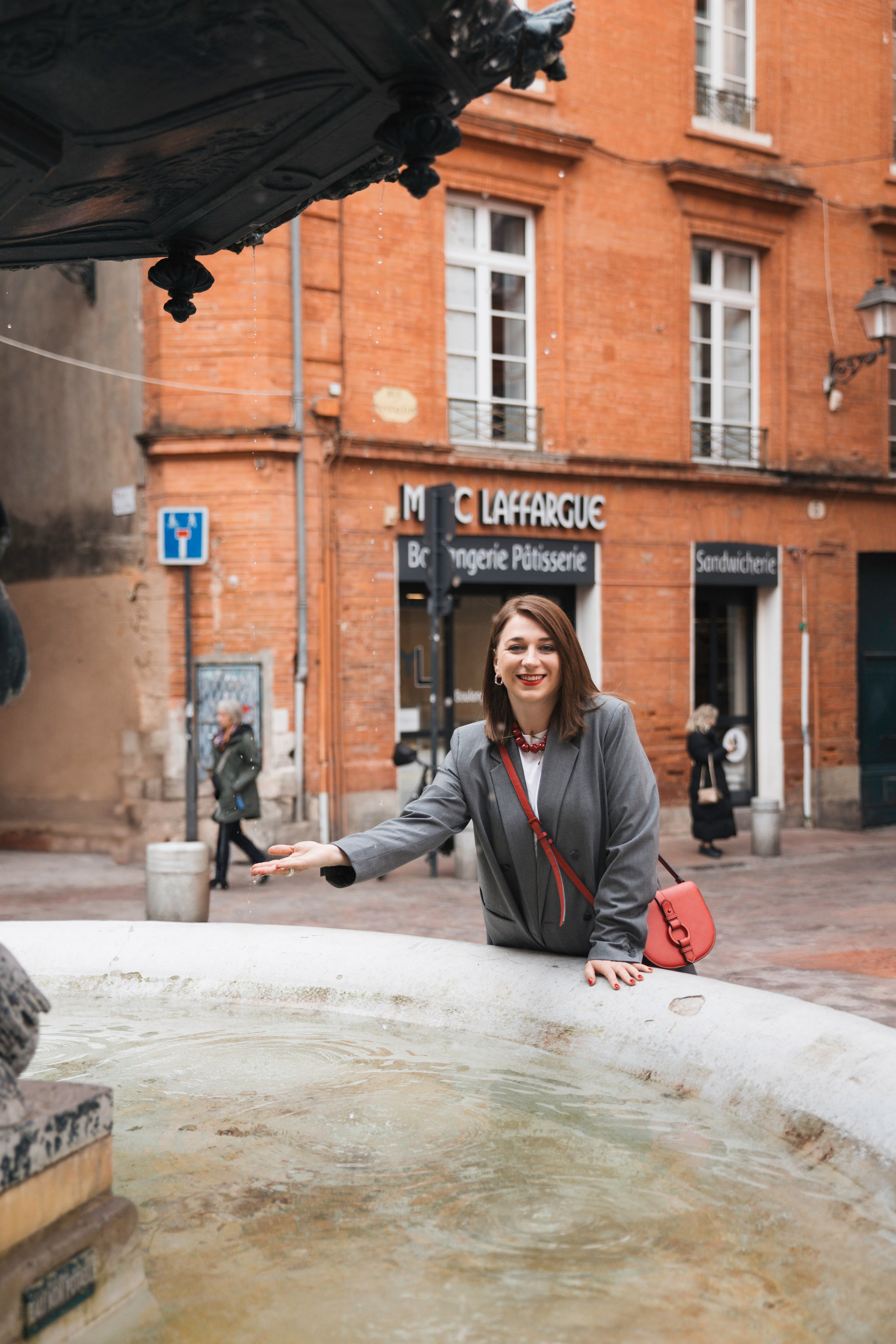 Séance photo de marque personnelle à Toulouse pour Tanya. Eugénie Smirnova — photographe à Toulouse et dans le sud-ouest de la France