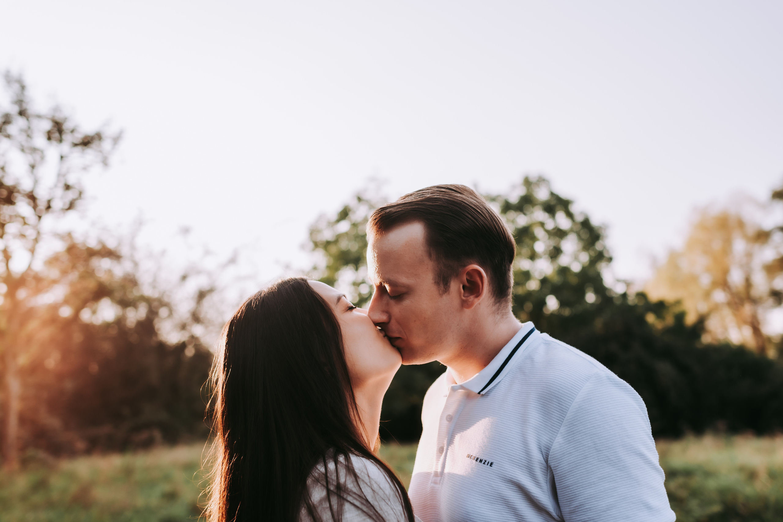 Paarshooting. Natürliche Familien und Hochzeitsfotografin in Konstanz am Bodensee