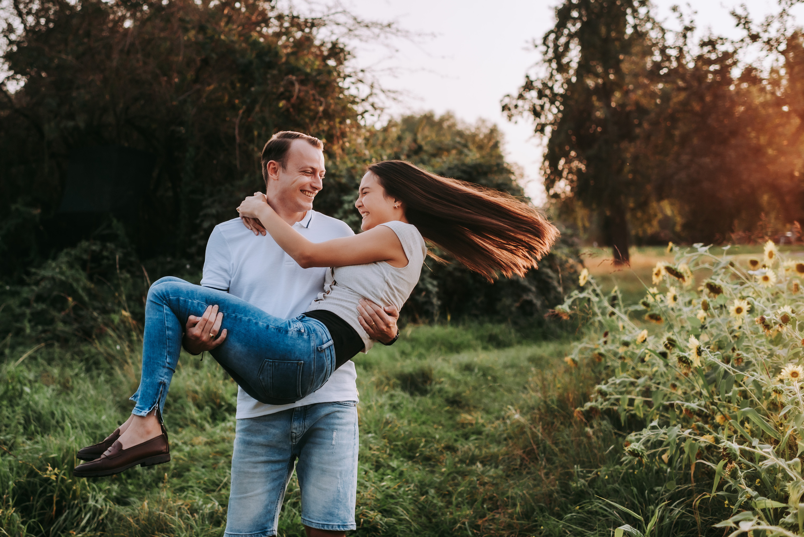 Paarshooting. Natürliche Familien und Hochzeitsfotografin in Konstanz am Bodensee