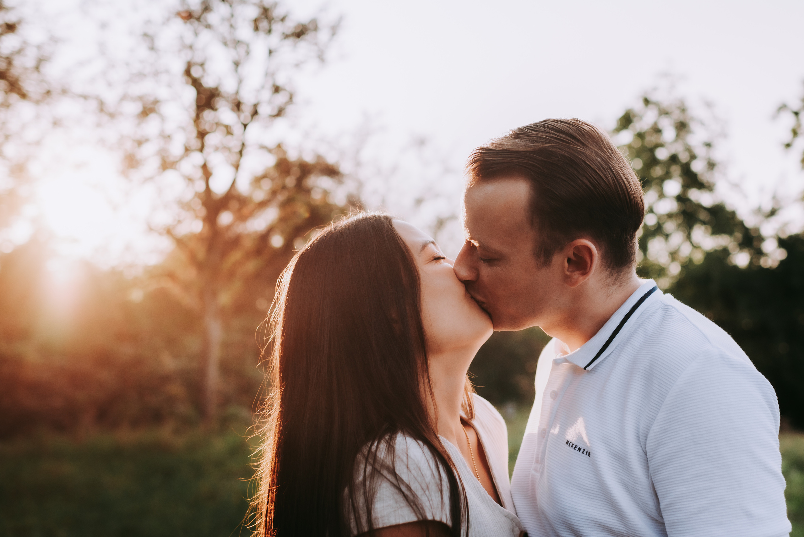 Paarshooting. Natürliche Familien und Hochzeitsfotografin in Konstanz am Bodensee