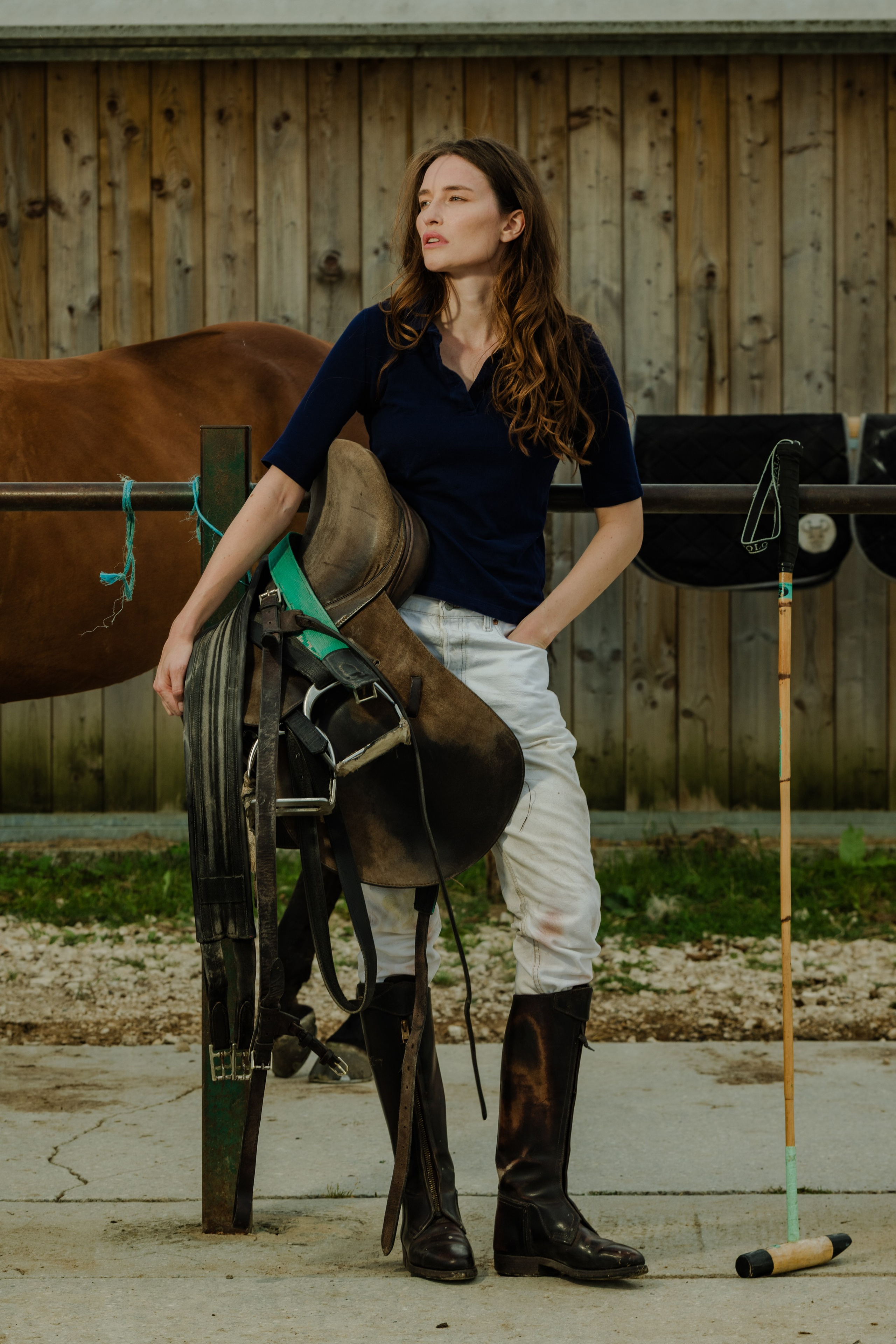 Cowgirl Spirit: An Equestrian Portrait Session in Chantilly