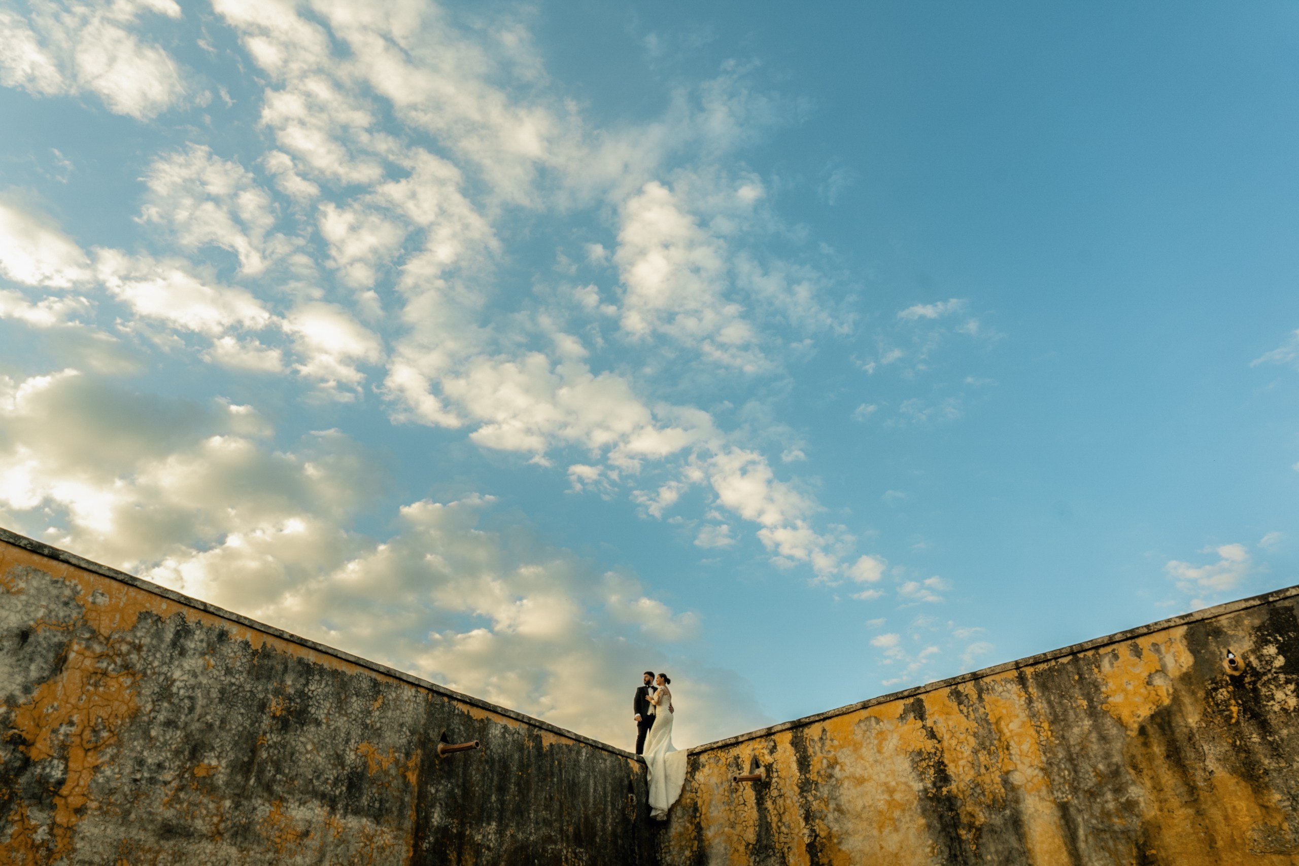 Elopement & Lifestyle Wedding Documentary Photographer