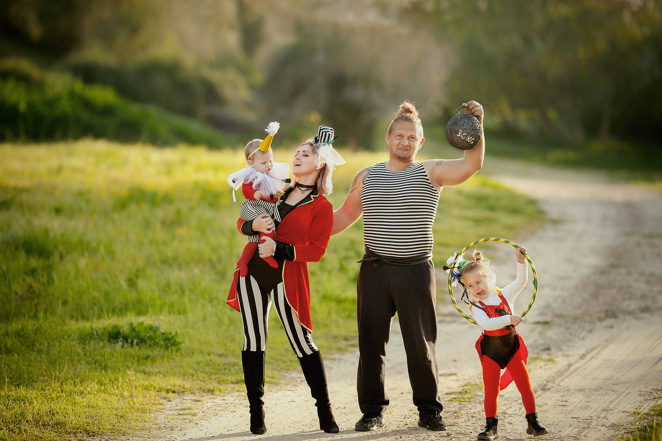Purim. נטליה רוזמן צלמת הריון ניובורן ילדים ובוק בת מצווה