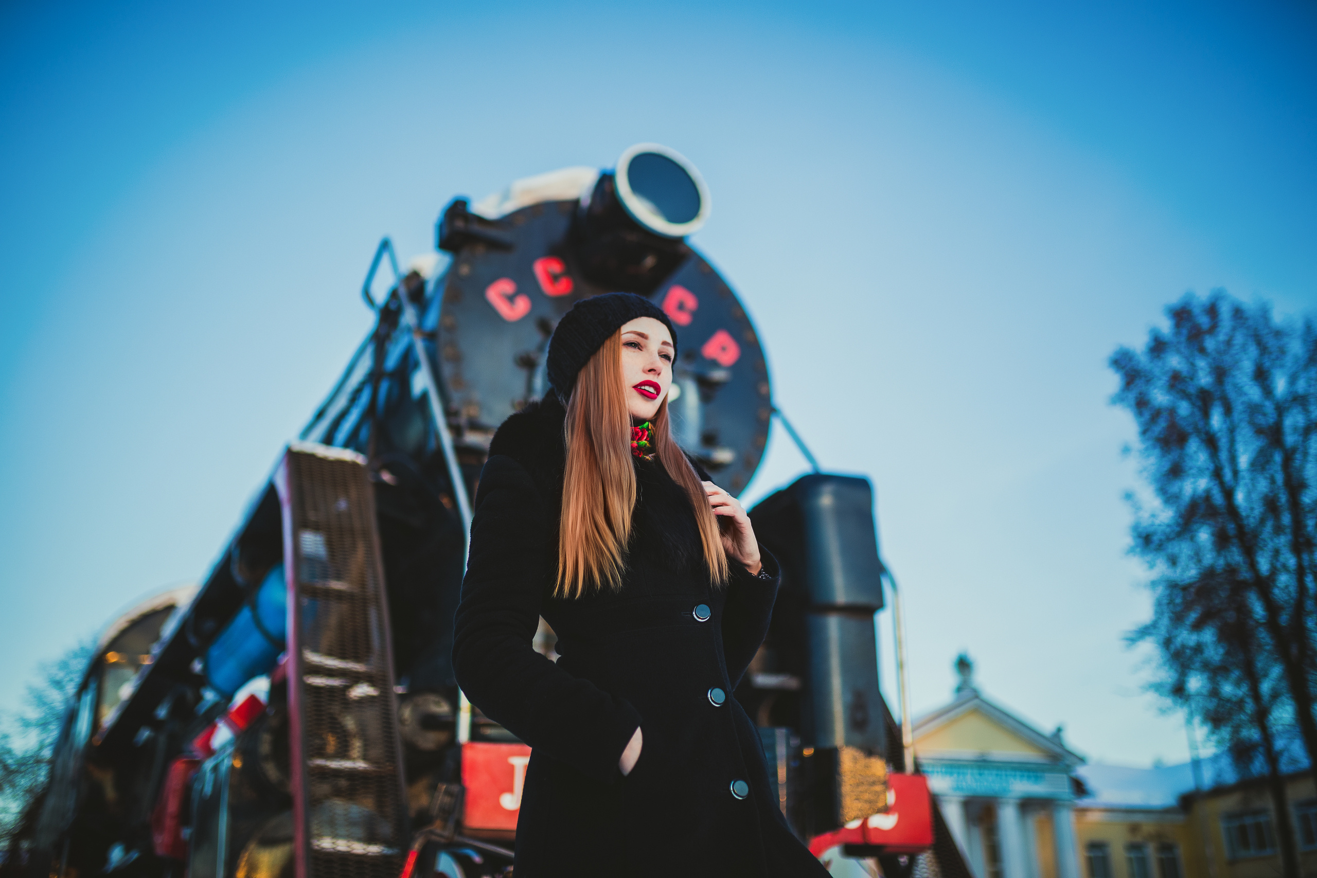 Smilyanic Outdoor Portraits. Mark Smilyanic | Portrait and Adventure Photographer from Belgrade