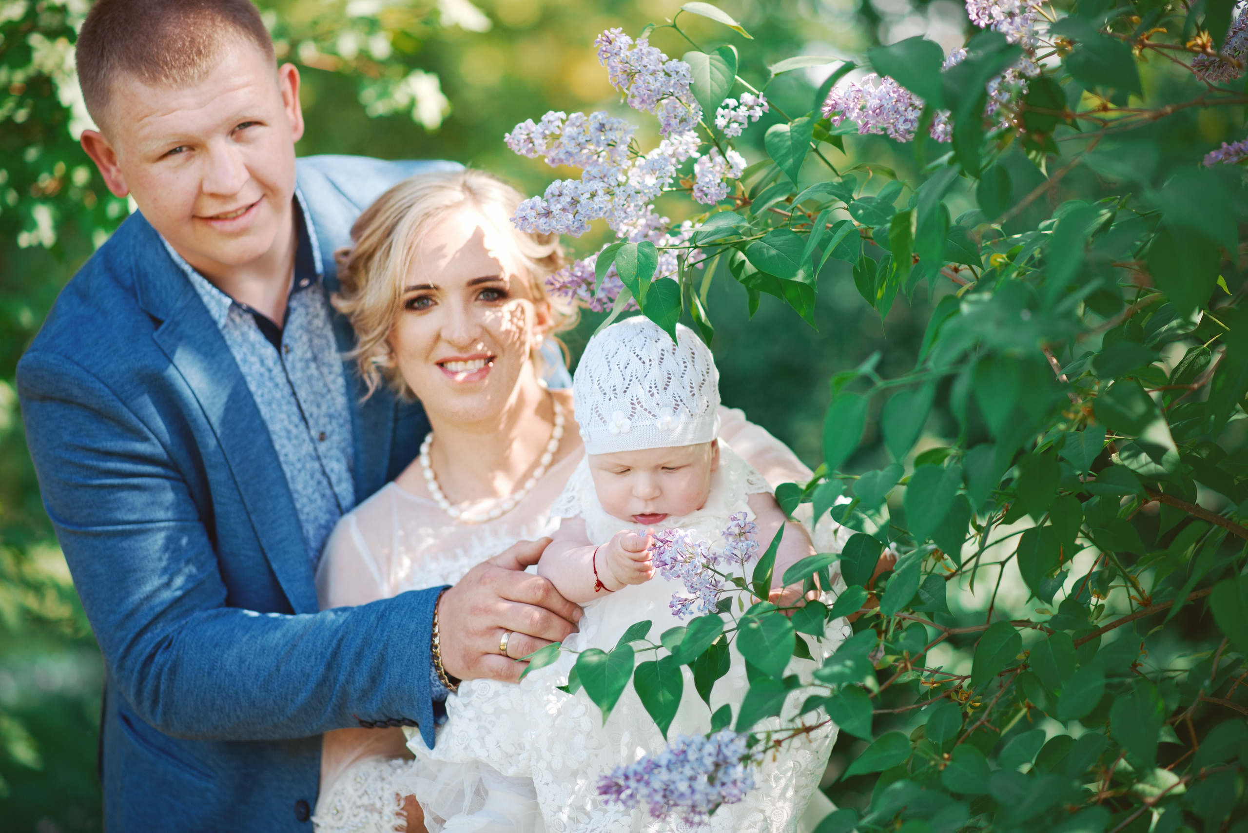 Krikštynos, krikštas, krikštynų fotosesija, ceremonija, bažnyčia krikštynų pasiruošimo fotografavimas. Krikštynų fotografas Vilnius Trakai kaina krikštynų fotografavimas fotografė personal.lt photogrpahy kainos šeima, vaikai profesionali natūrali meninė reportažinė klasikinė fotosesija, krikštynų fotosesija gamtoje